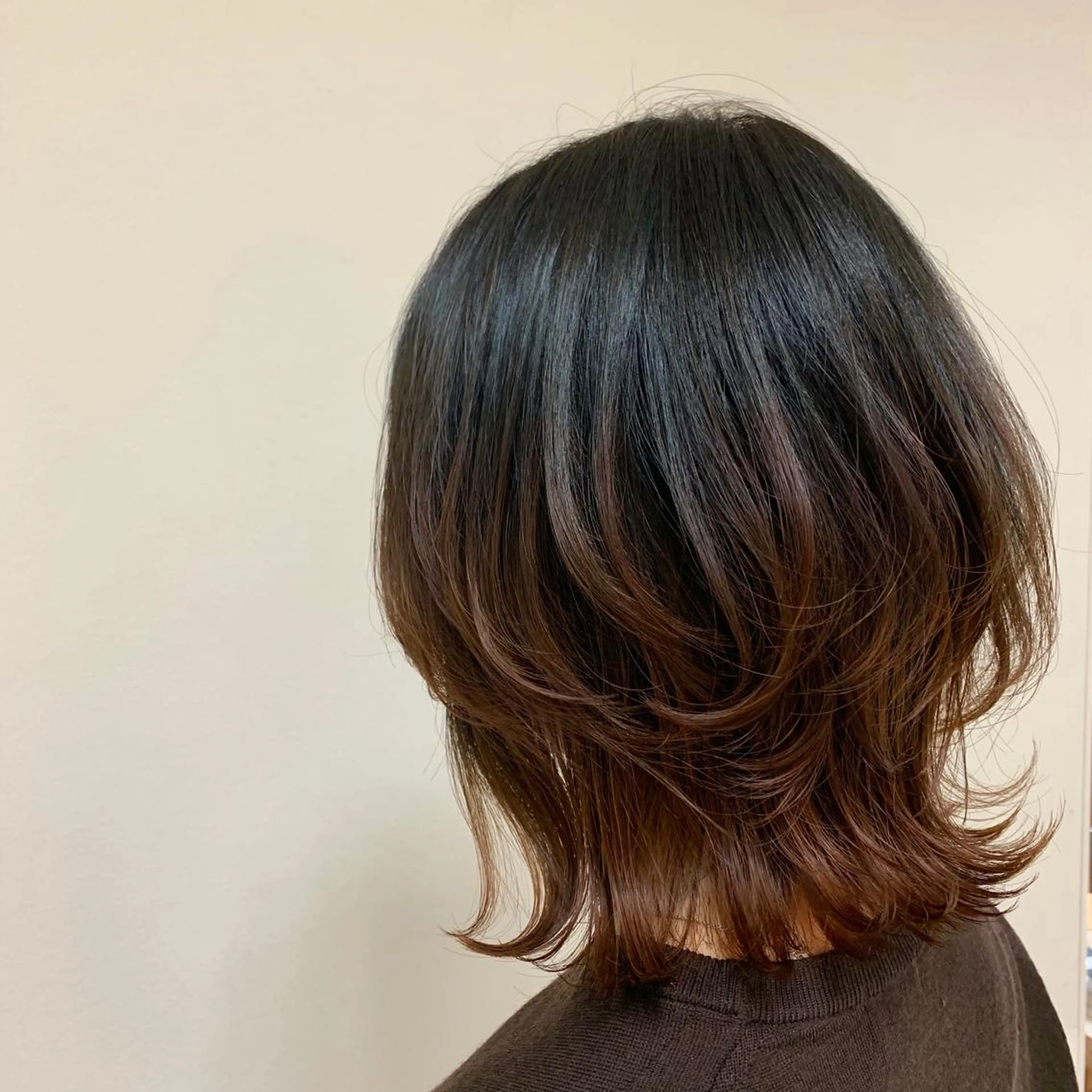 ミディアム カラー ヘアアレンジ カット ヘアカラー トリートメント 【Sweep】おじま のぞみのヘアスタイル