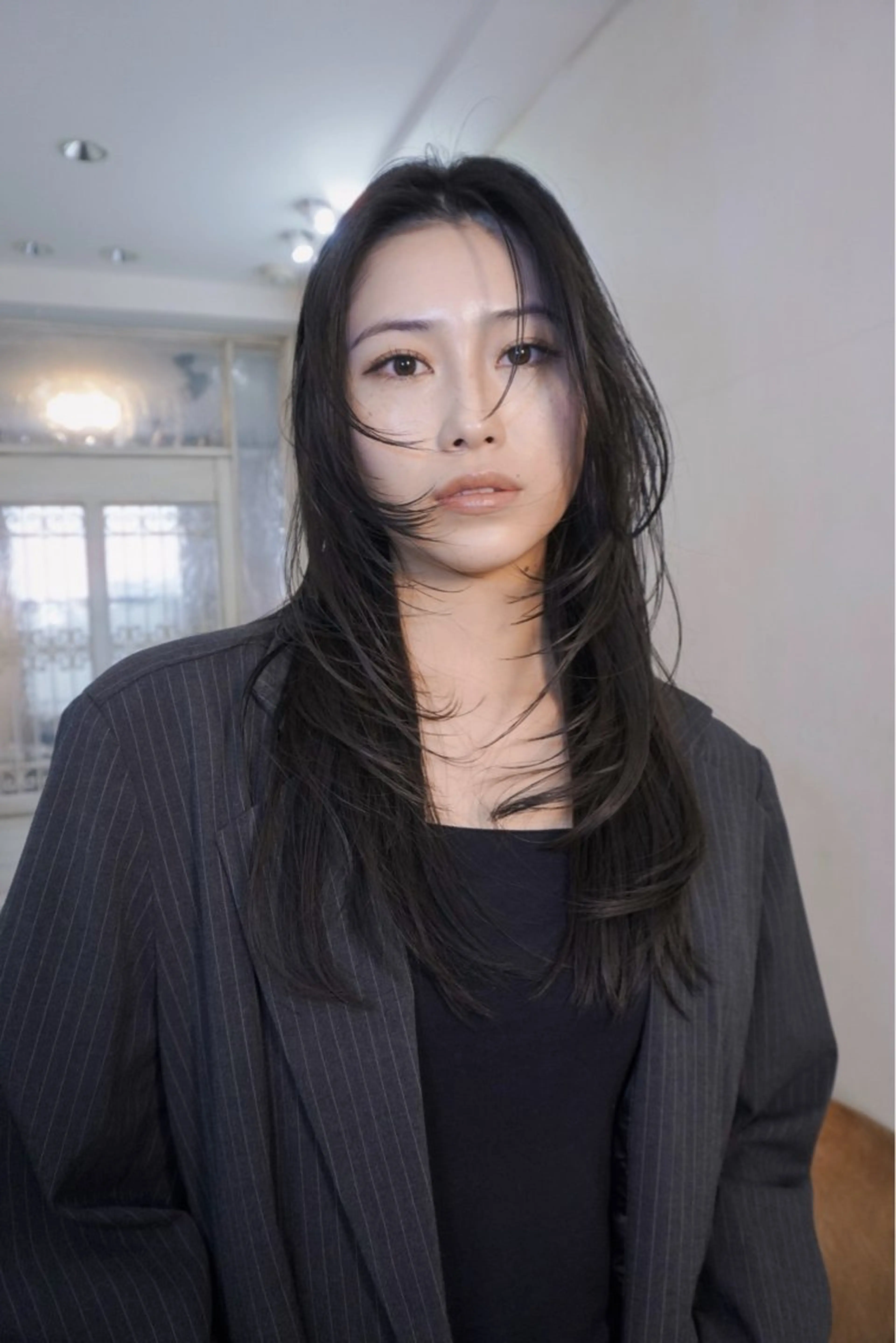 ロング 顔まわりレイヤー 顔周りカット レイヤーカット レイヤーカット/ 管原久遠のヘアスタイル