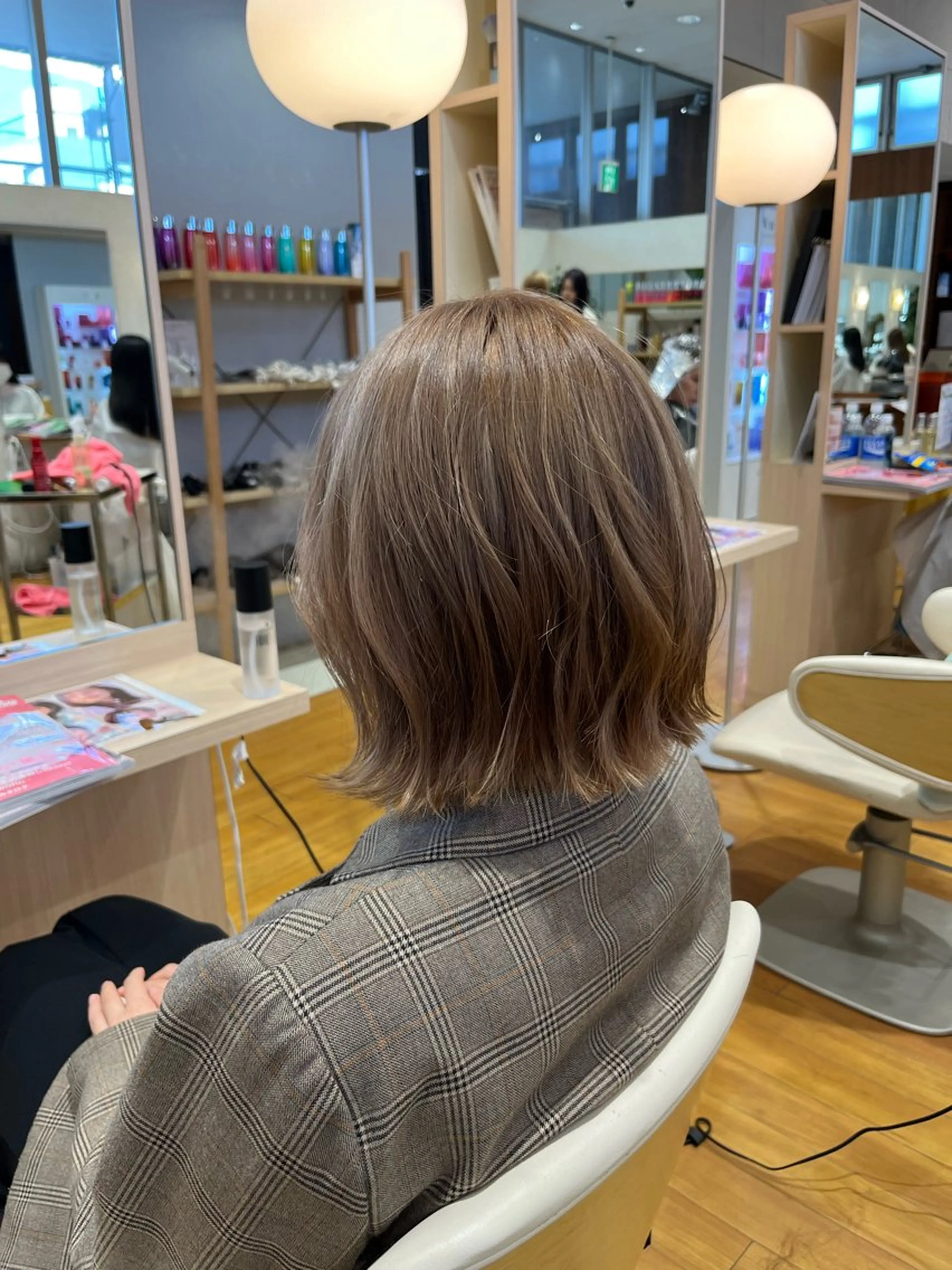 ショート 切りっぱなしボブ ボブ カット ヘアカラー 浅野 ダイジロウのヘアスタイル