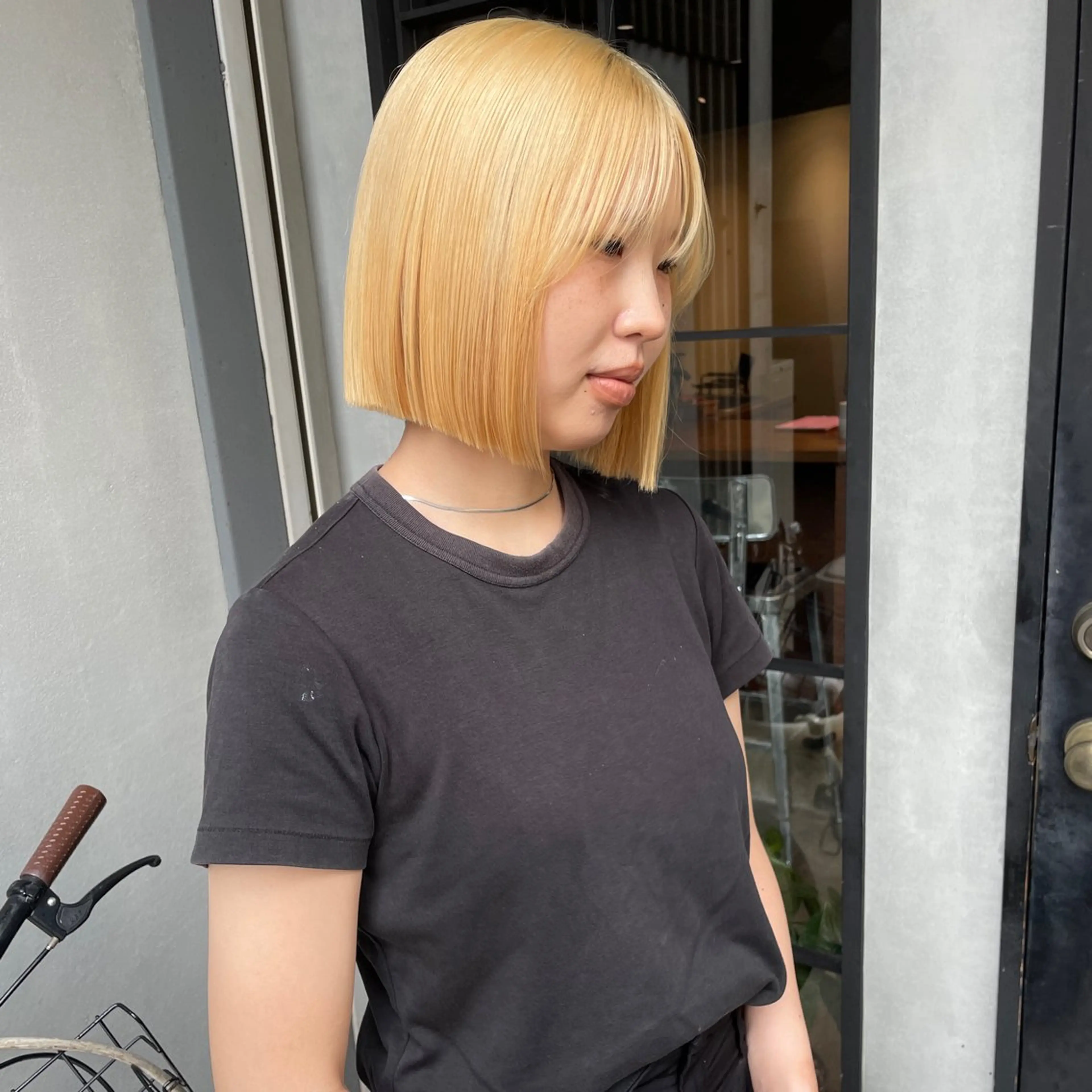 ミディアム カット fubuki🪷 似合わせカットカラーのヘアスタイル