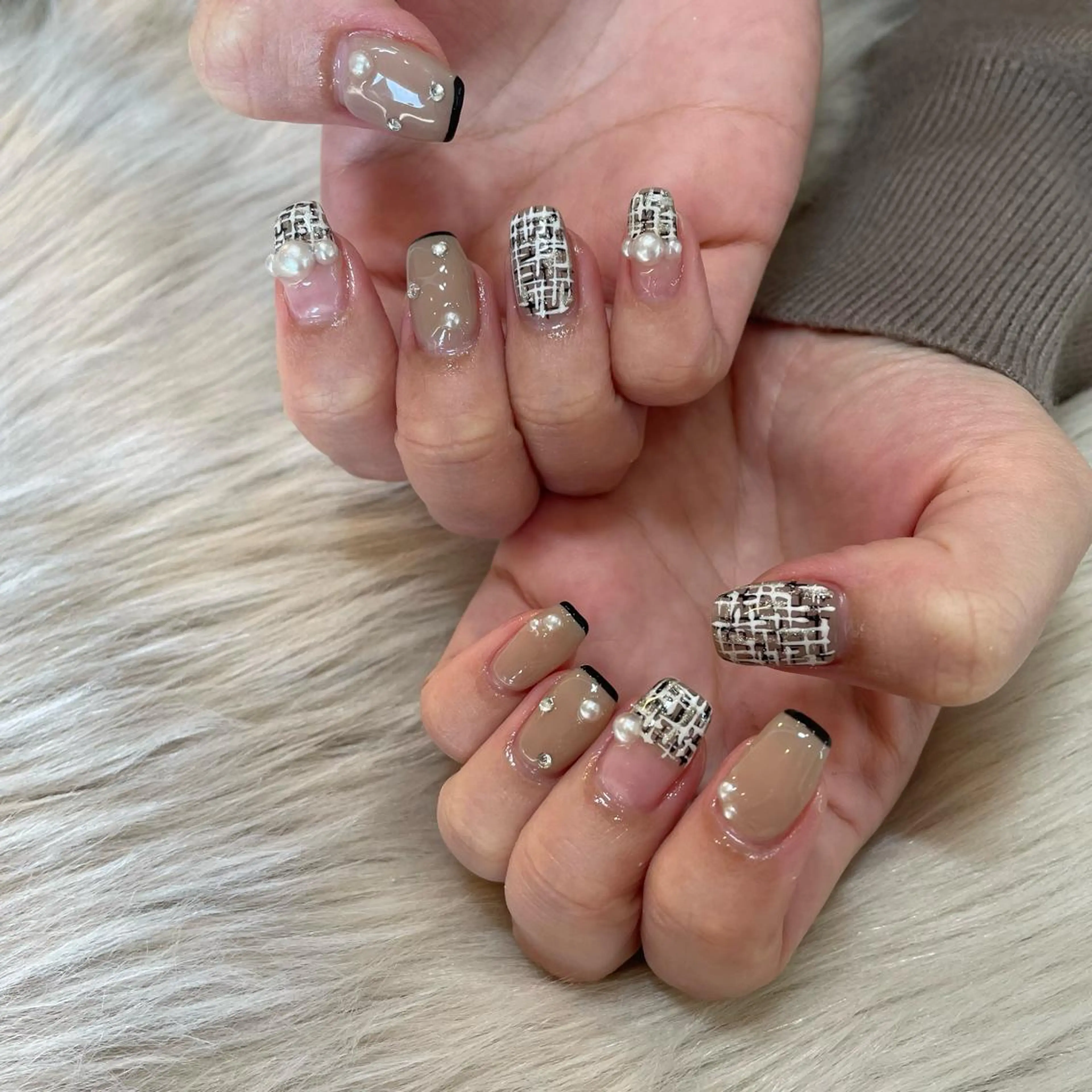 ネイル ツイードネイル ワンホンネイル Nail Salon Gummi.のネイルデザイン