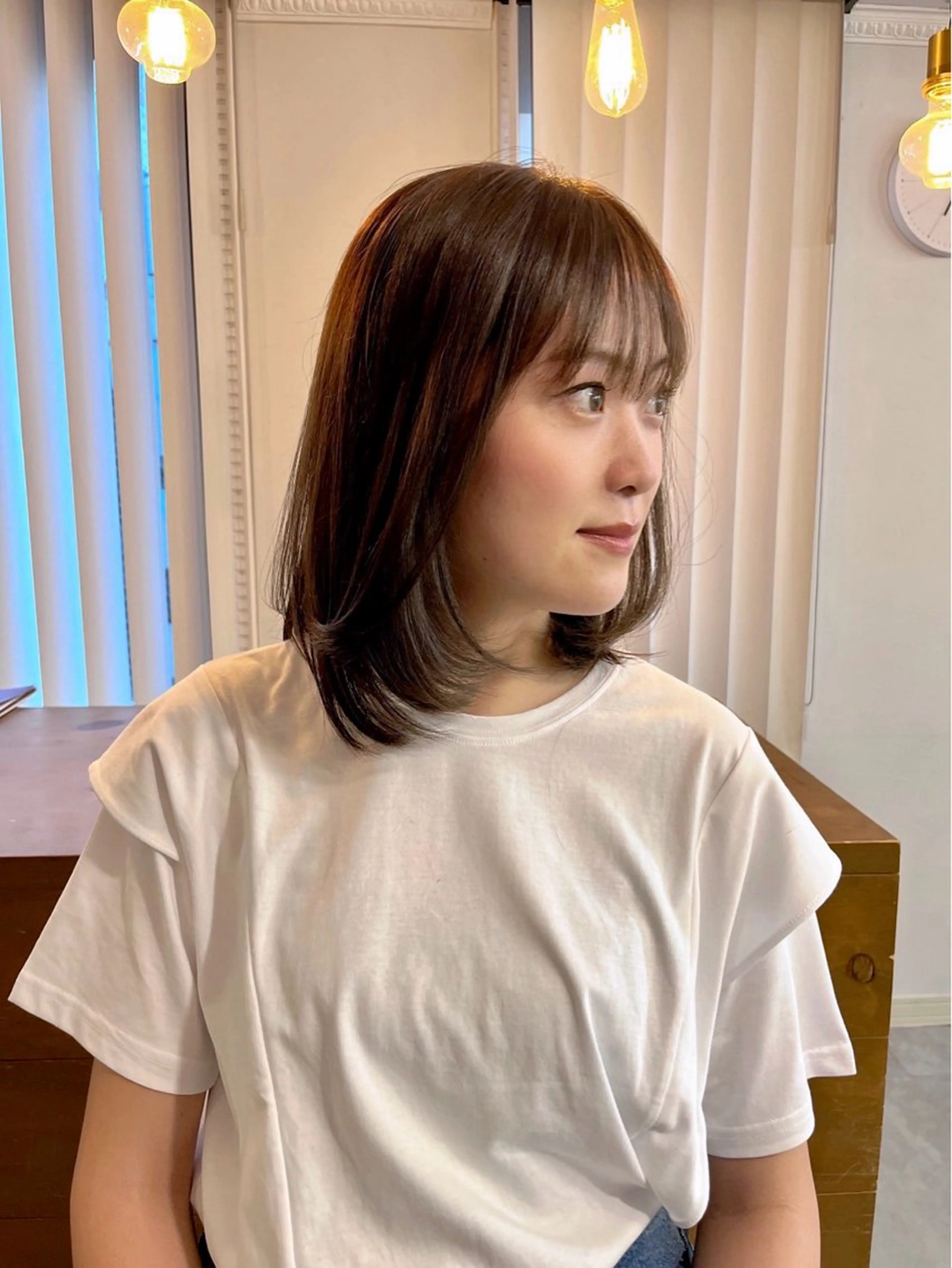 ミディアム 南堀江レイヤーカット MIKU🍒のヘアスタイル