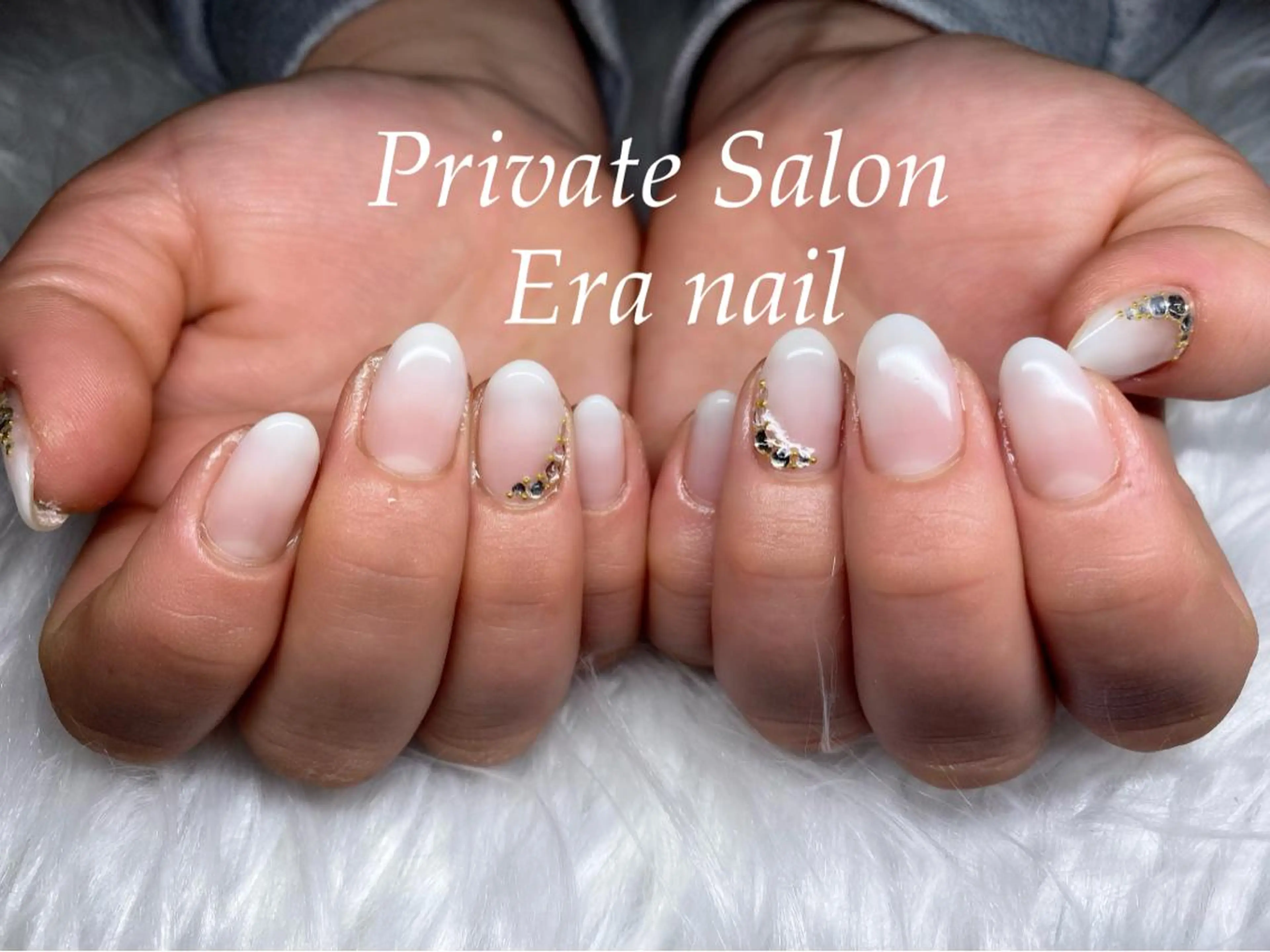 ネイル グラデーション ホワイト Era nailのネイルデザイン