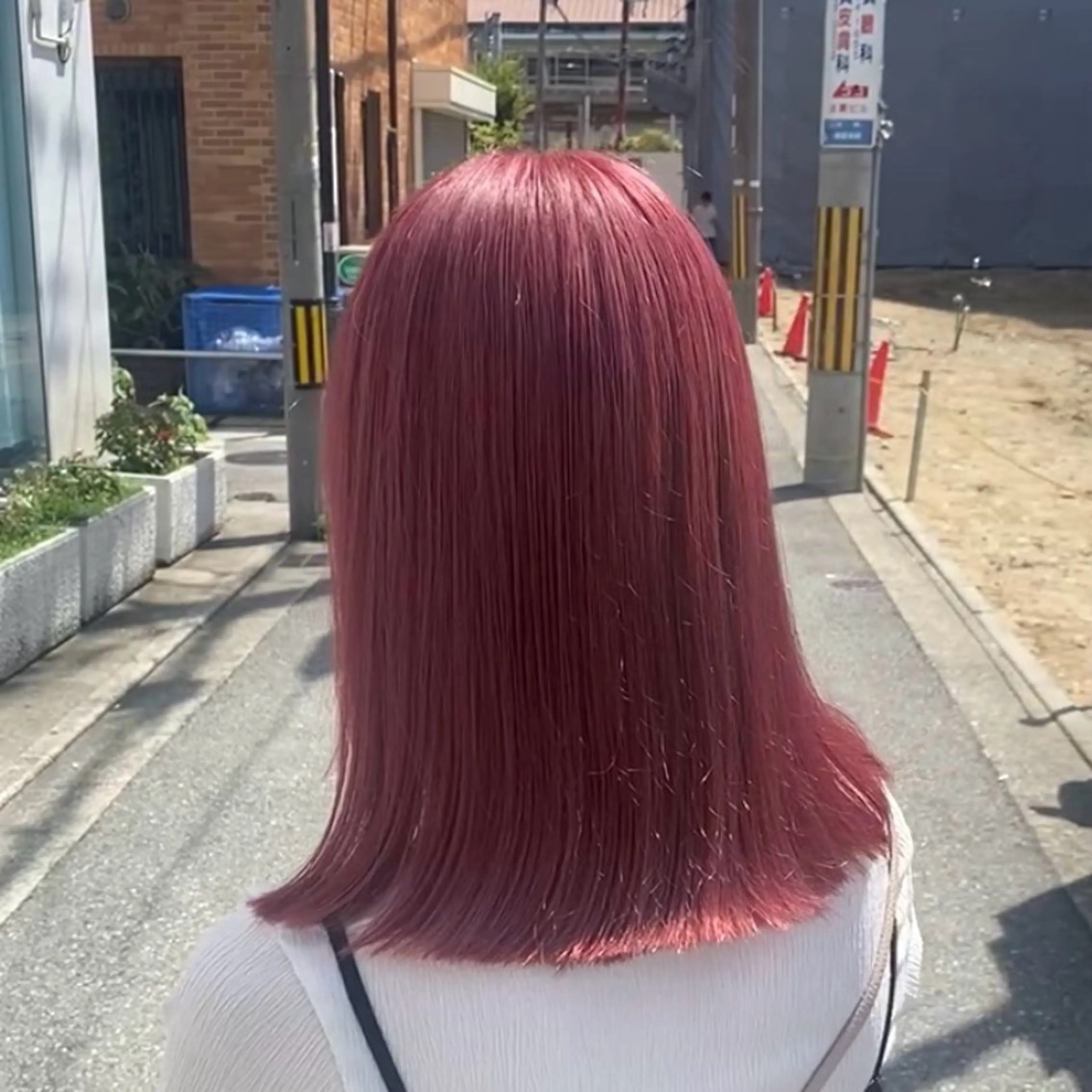 セミロング カラー ブリーチ ピンクカラー カット ヘアカラー トリートメント ハイトーン/レイヤー カット/TAKEのヘアスタイル