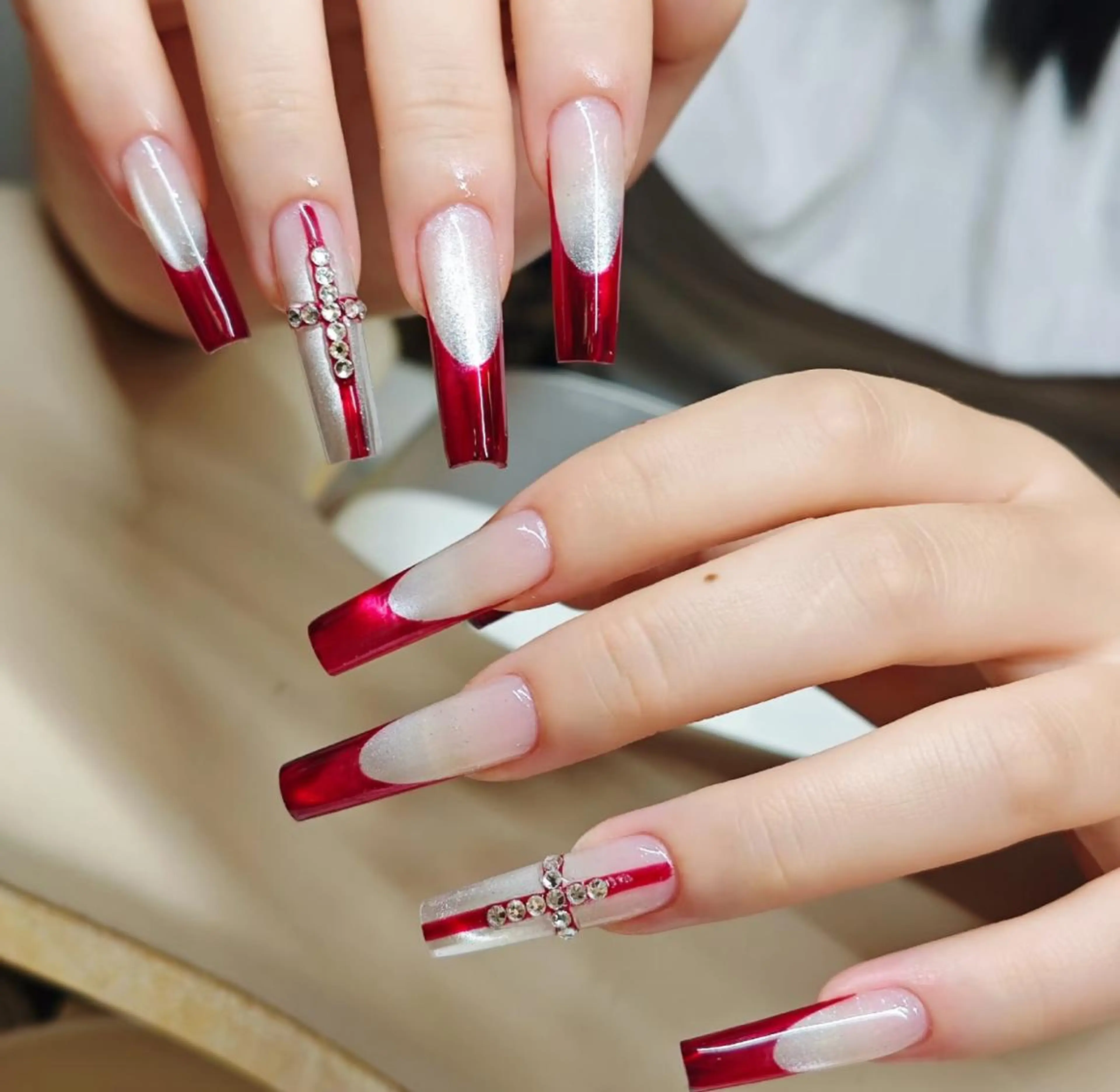 ネイル ハンドネイル ハンドケア 🍑 momo_nailのネイルデザイン