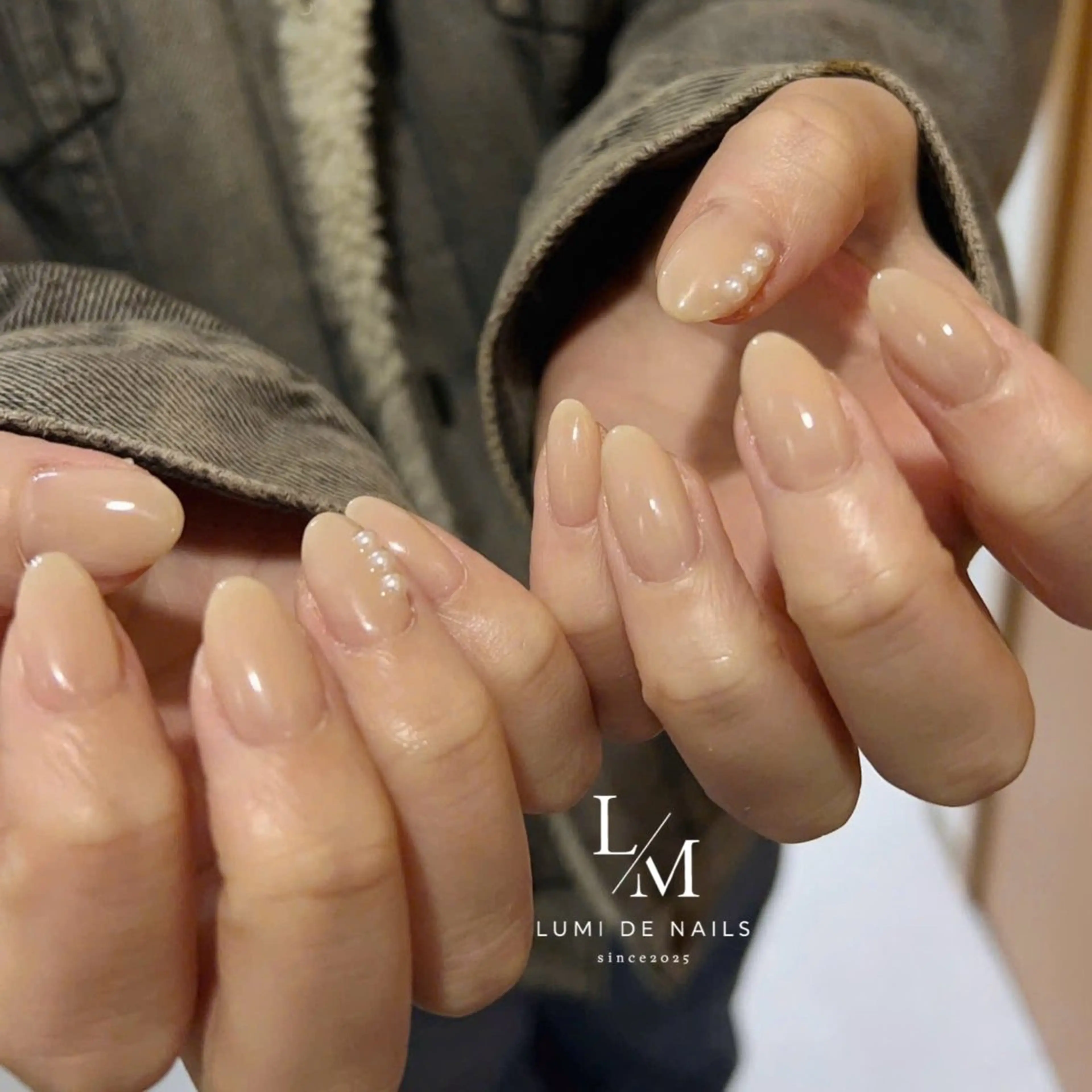 ネイル グラデーション ラメ(グリッター) マグネットネイル ミラーネイル ニュアンスネイル ハンドネイル Lumi de nailsのネイルデザイン