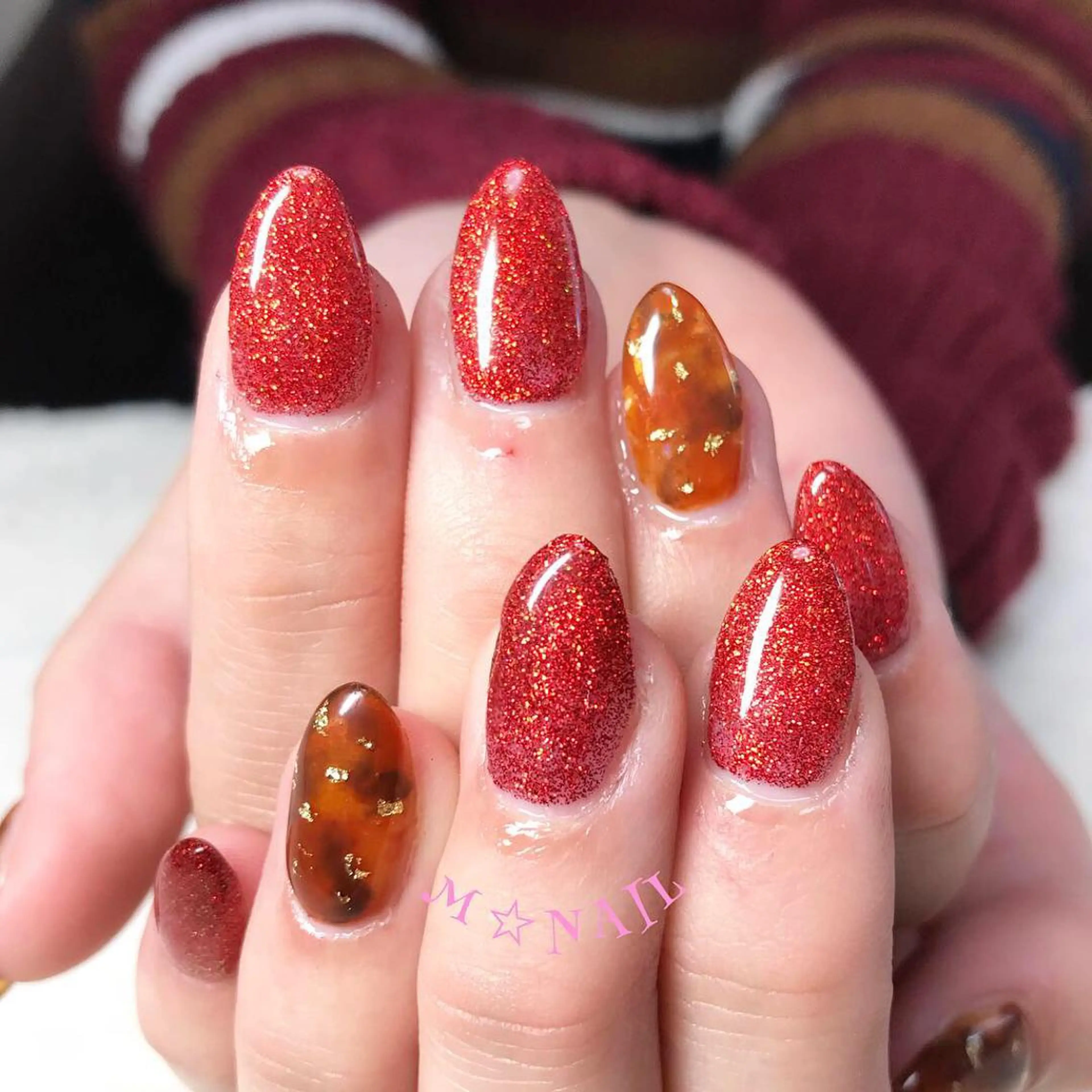 ネイル べっ甲ネイル ジェルネイル 赤色 ネイルチップ ハンドネイル COCO +のエステ・リラクイメージ