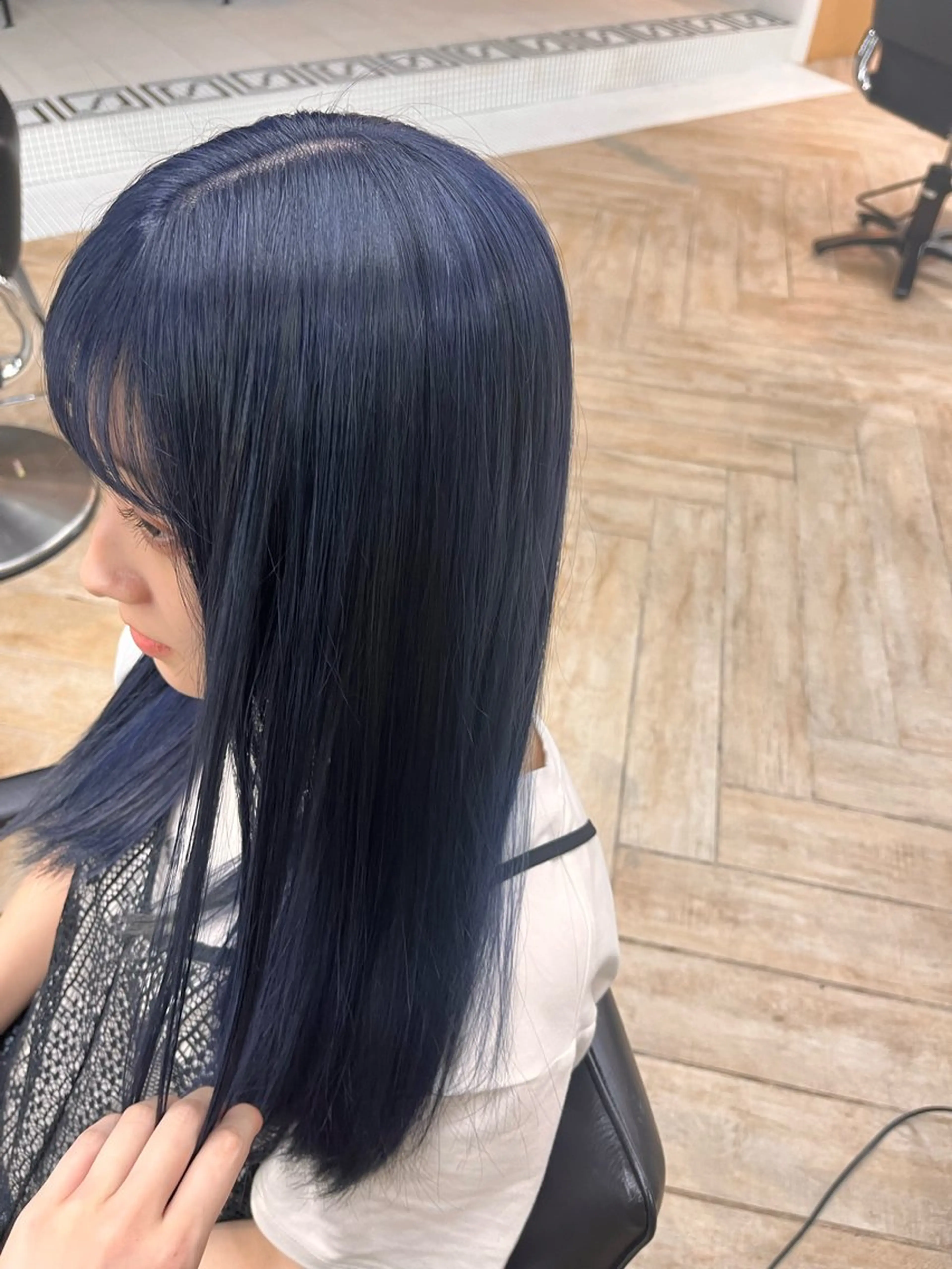 ロング カラー ブリーチ ブルーカラー ネイビーカラー パーマ/縮毛矯正/ LUVISM佐藤里咲のヘアスタイル