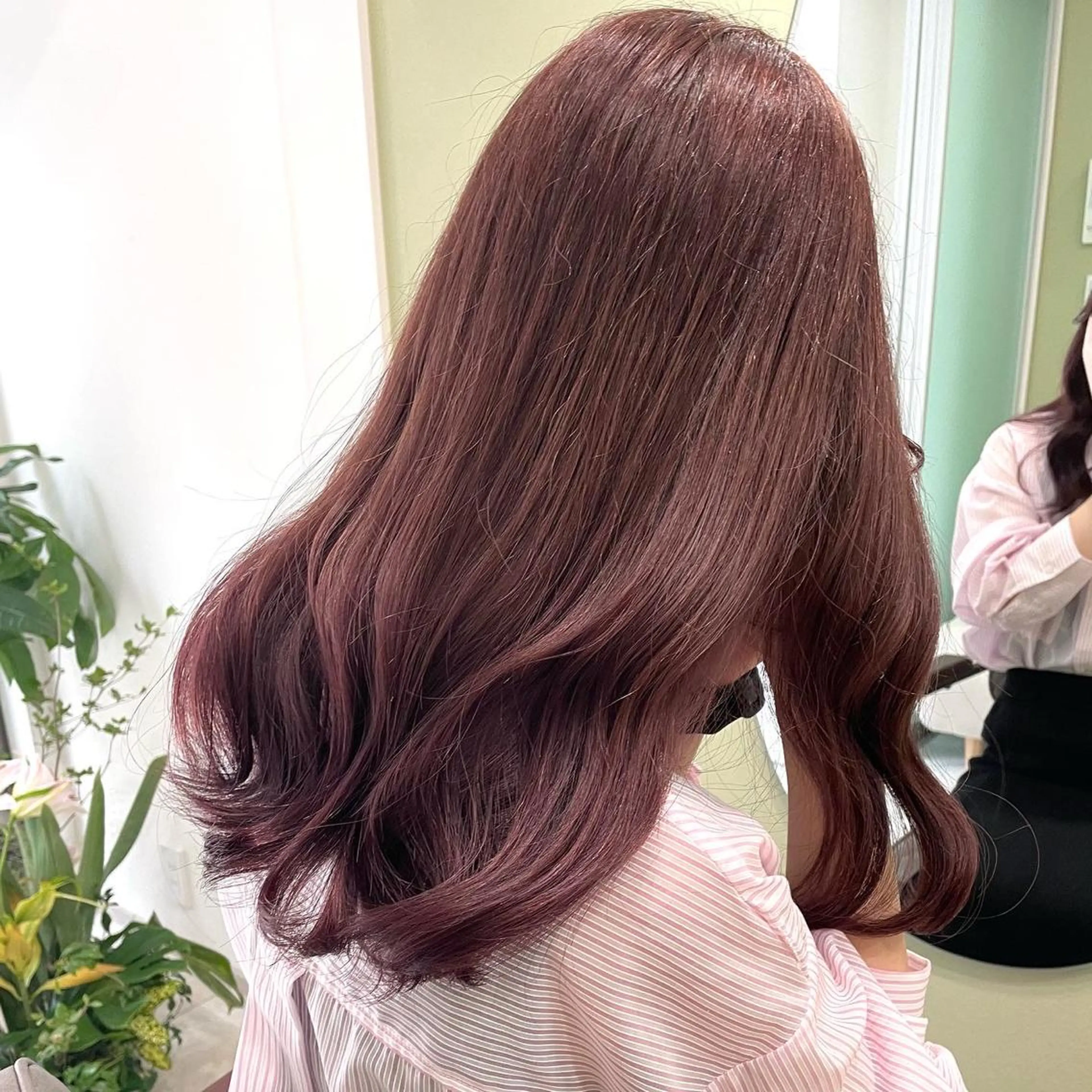 カット＋カラー＋うる艶7stepトリートメント🌈の写真