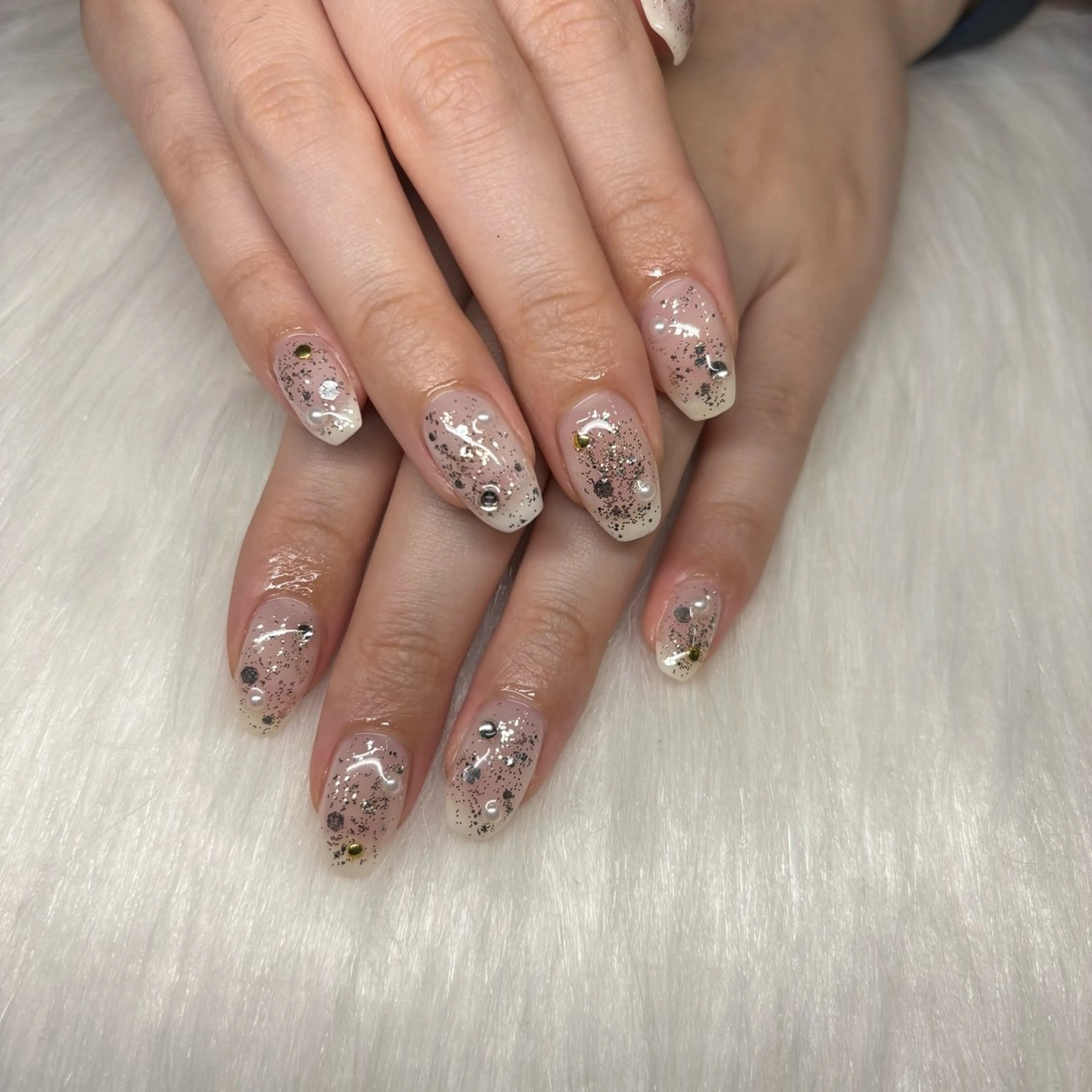 ネイル ゴールド ラメ(グリッター) ハンドネイル はあとねいる五反田 Saeのネイルデザイン