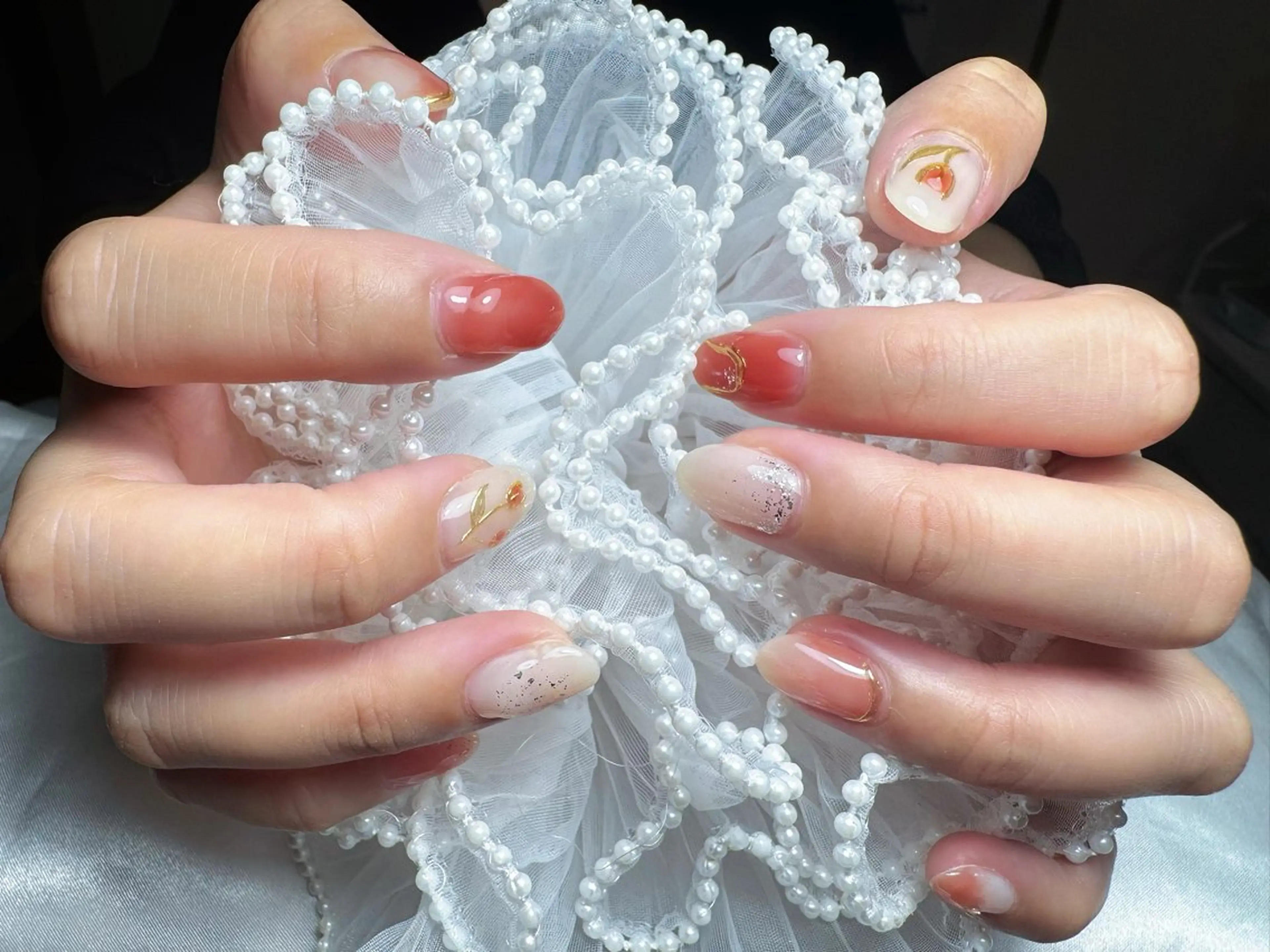 ネイル ハンドネイル ビューティーサロン フラワーズ　ヒのネイルデザイン