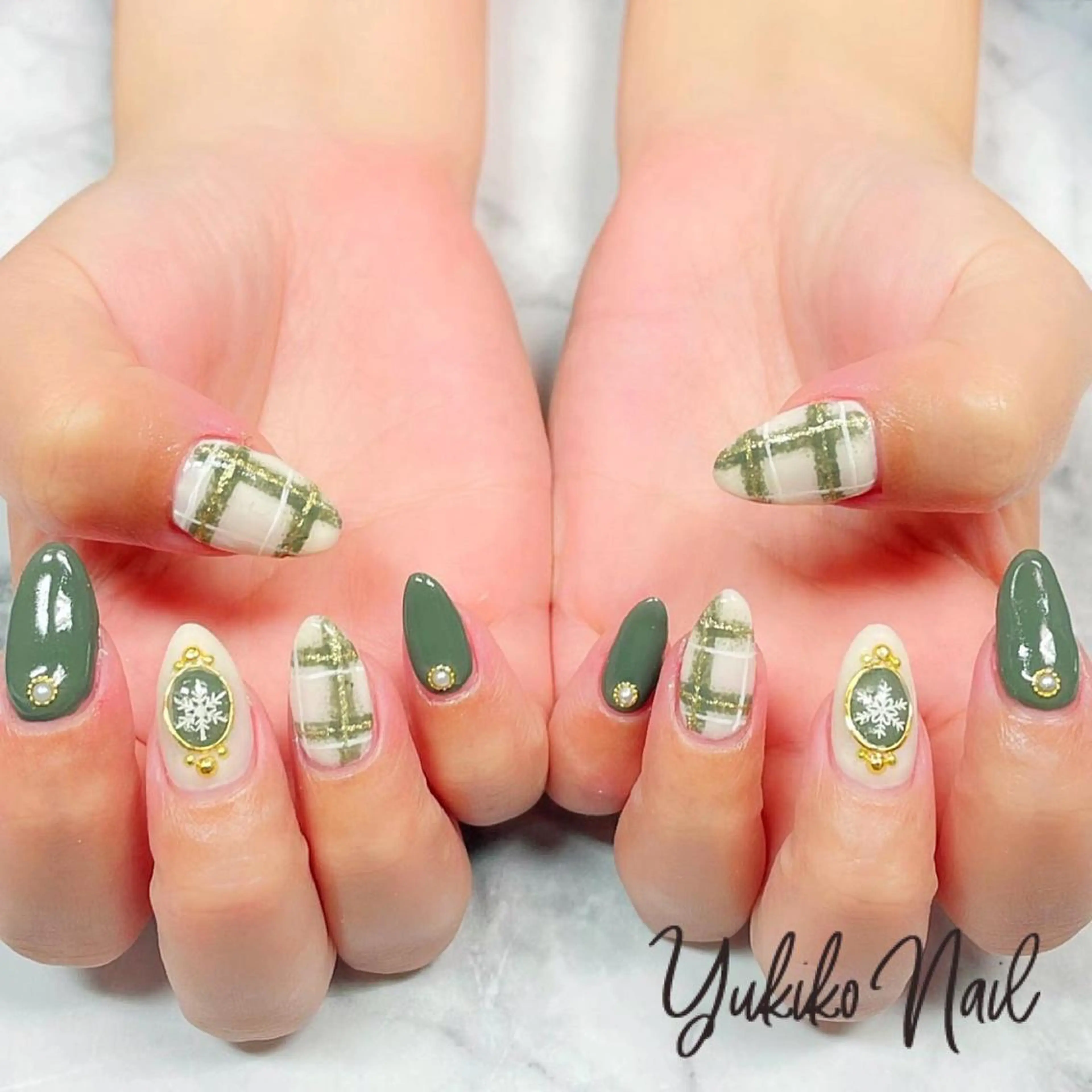 ネイル ハンドネイル ユキコ ネイルのネイルデザイン