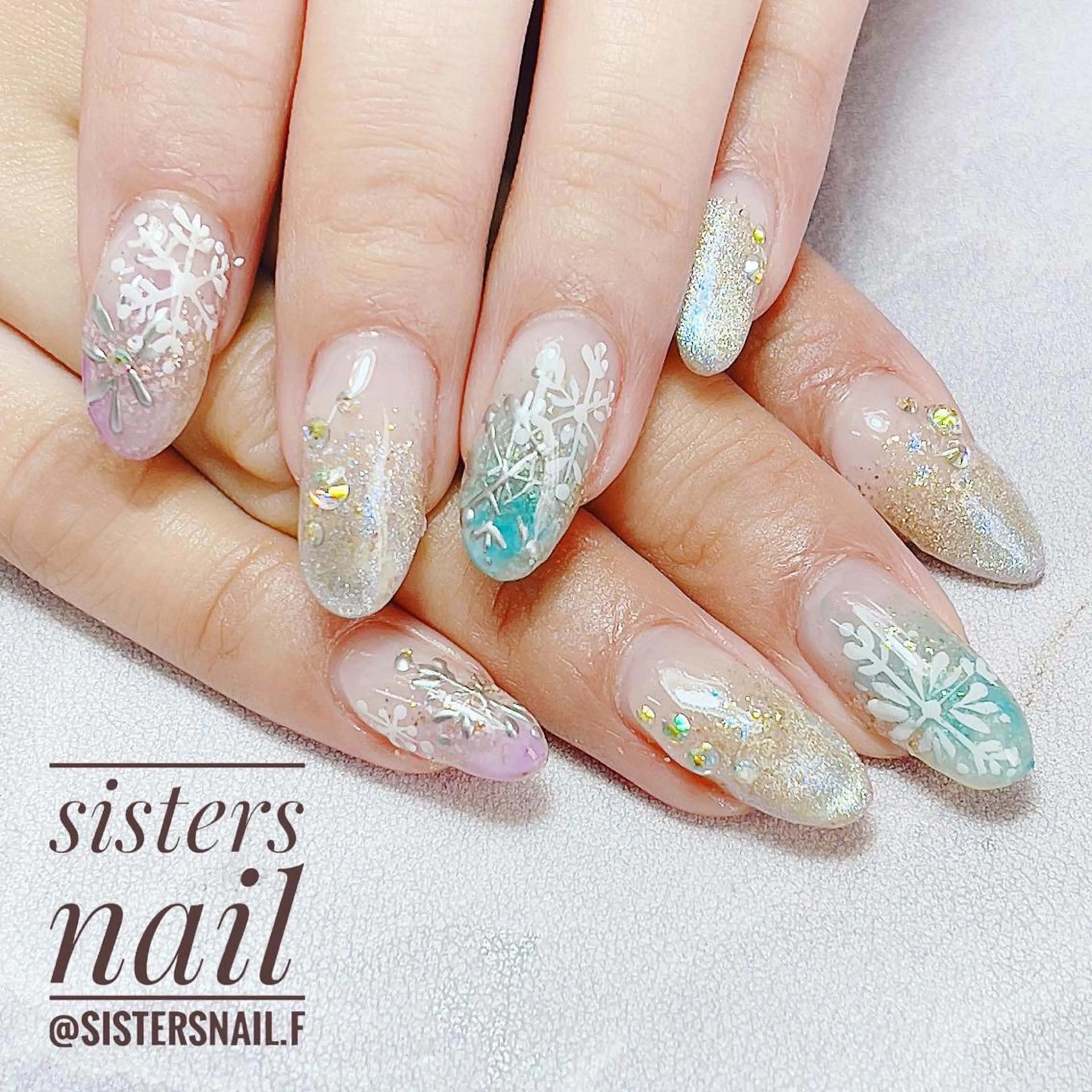 ネイル アートネイル グラデーション ホログラムネイル キラキラネイル マグネットネイル sisters nail.fのネイルデザイン