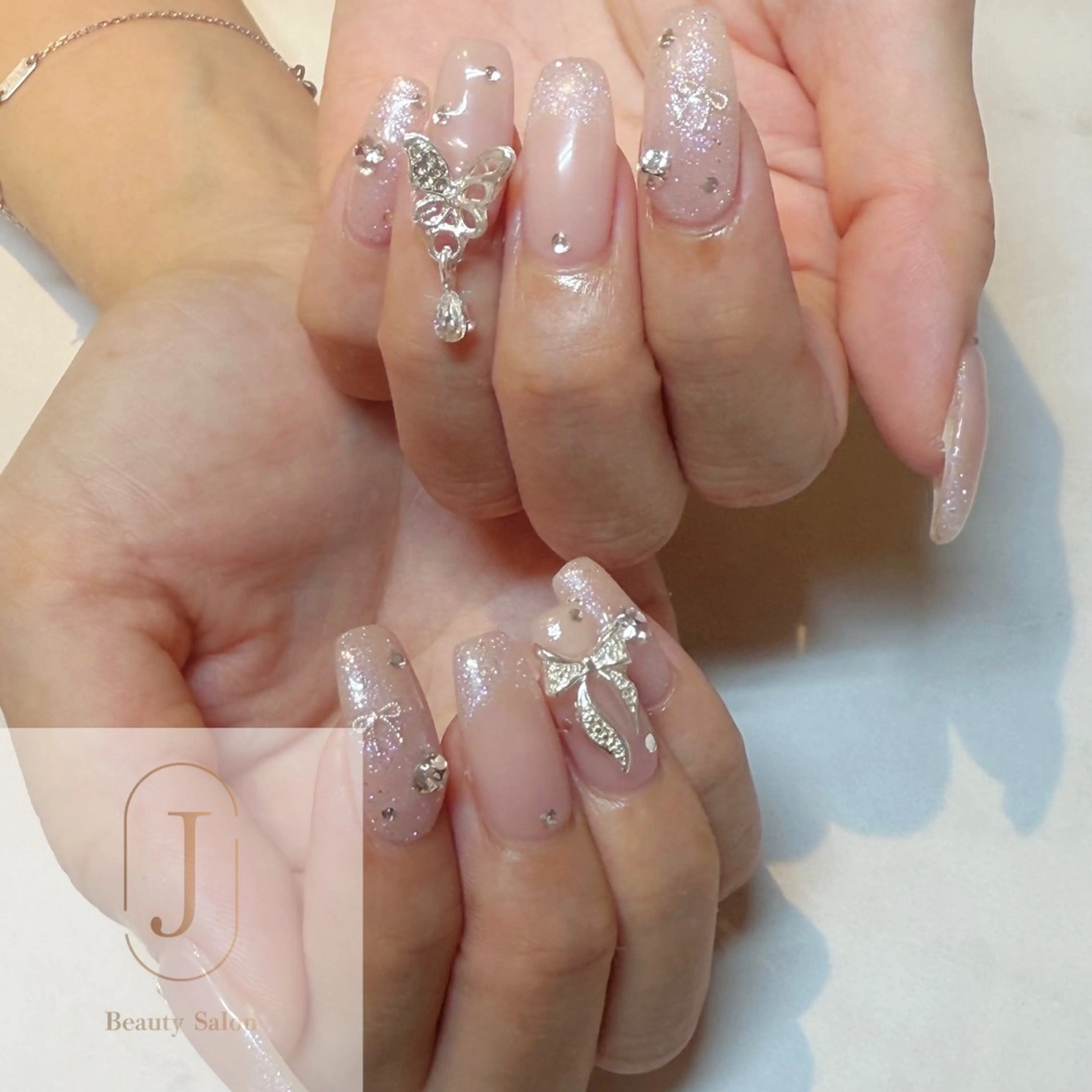 ネイル ハンドネイル Nail Salon Luna.RINAのネイルデザイン