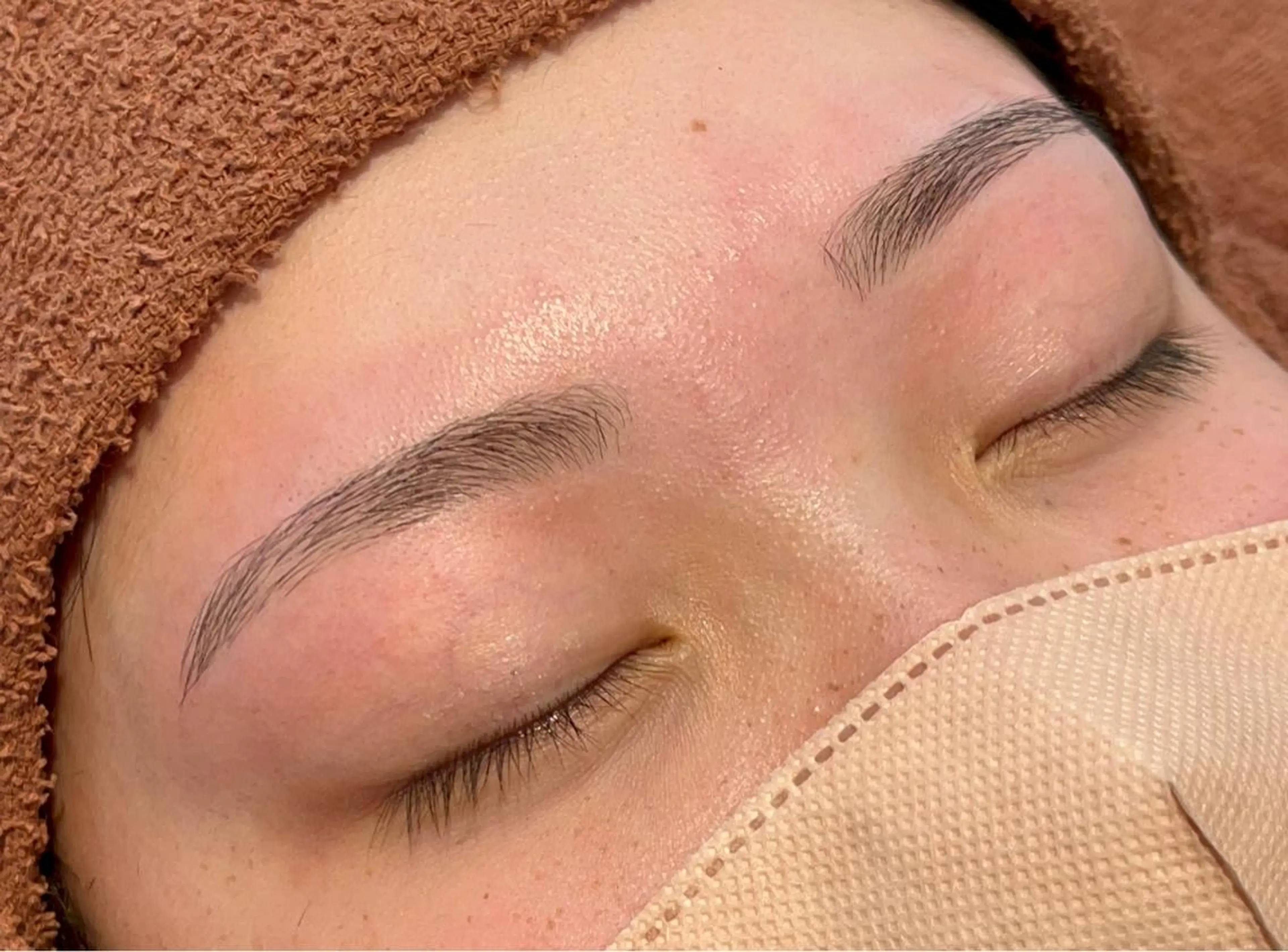 アイブロウ MODEk's TESORO柿崎流依のマツエク・マツパデザイン