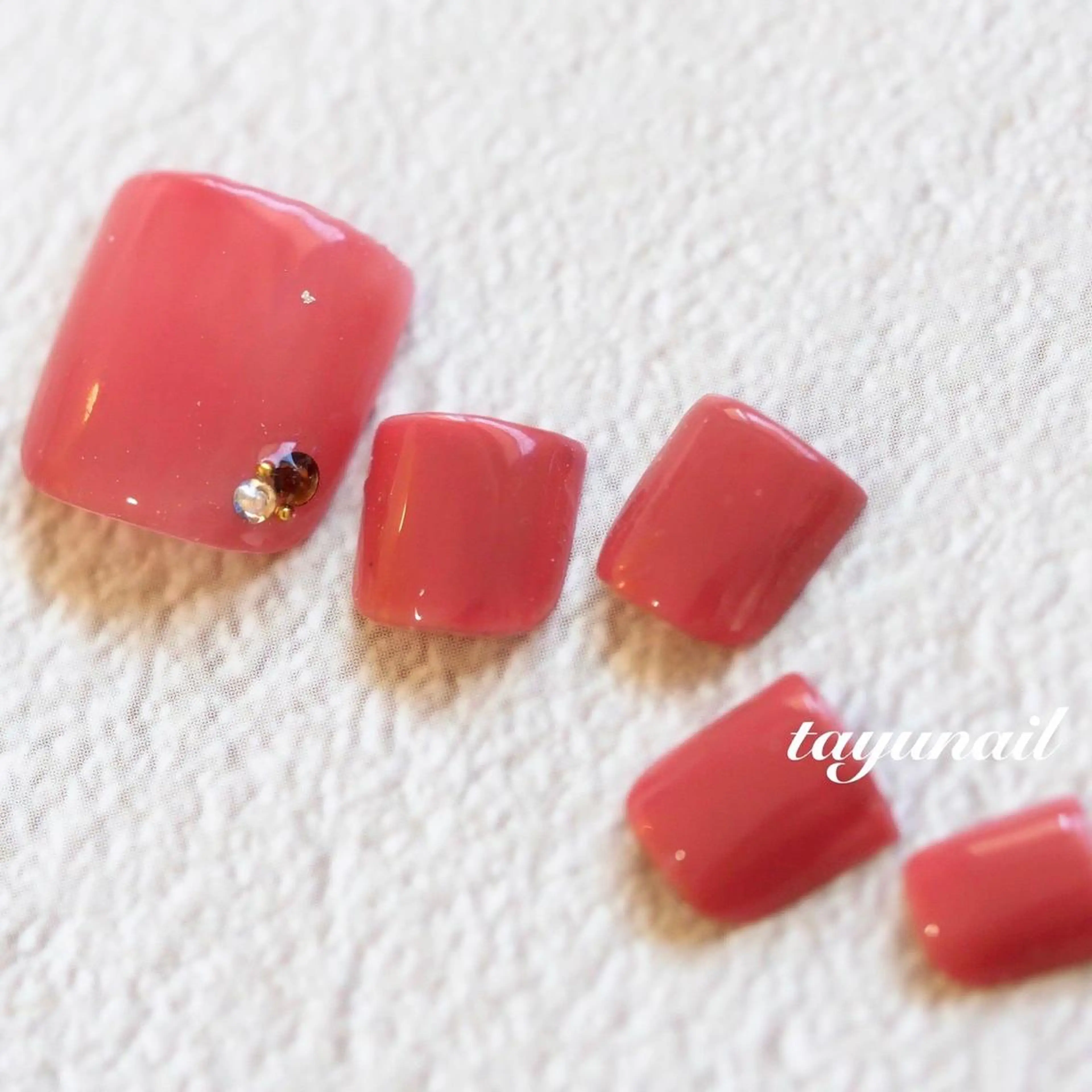 ネイル アートネイル ブルー フットネイル ジェルネイル ワンカラーネイル ネイルサロン 【たゆnail】のネイルデザイン