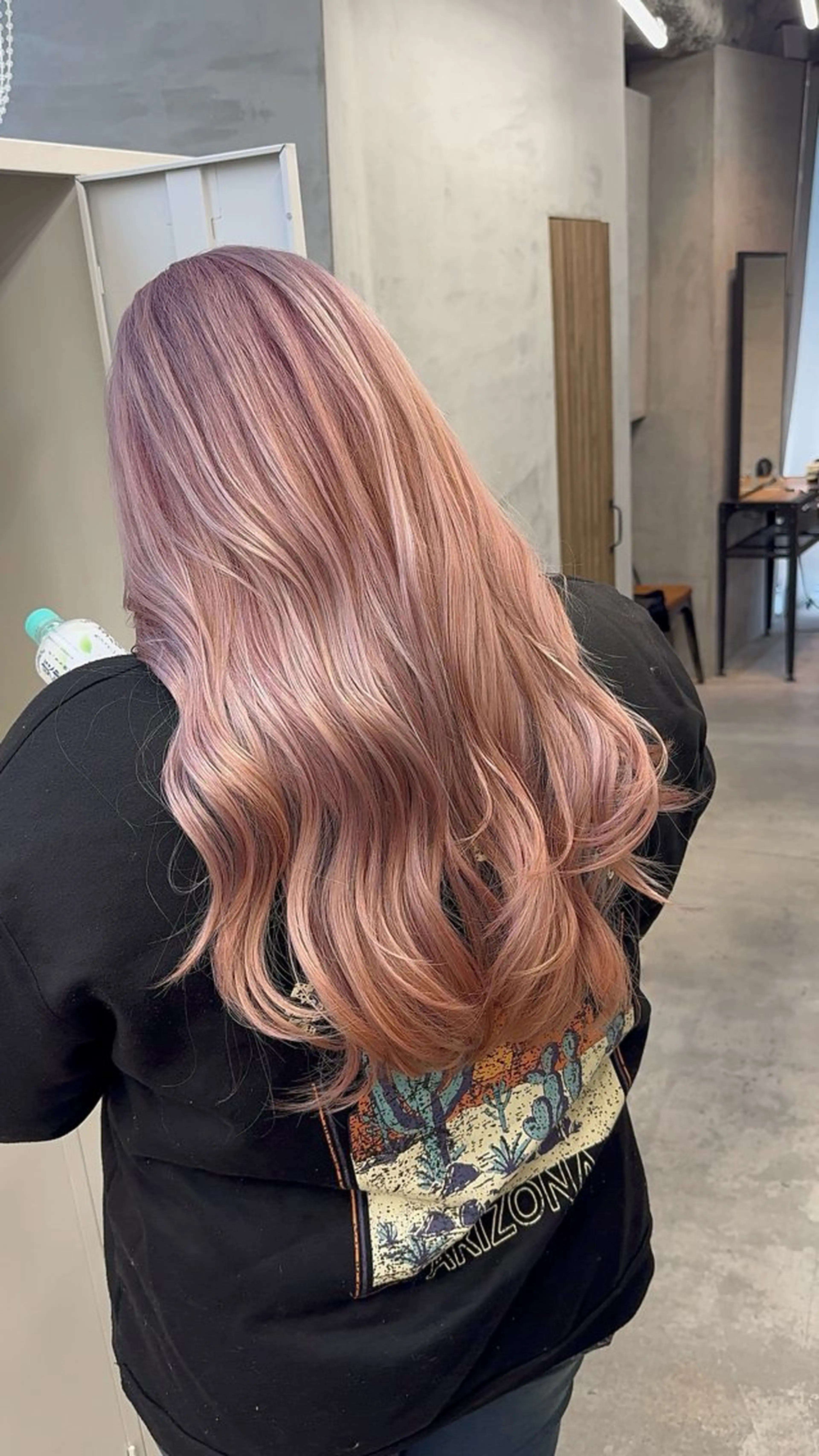 ロング カラー ヘアアレンジ メンズ メンズブリーチ ベージュカラー ブリーチ ブロンド ケアブリーチ ヘアカラー トリートメント 🌟🍒ハイトーン 韓国ヘア/ユウミのヘアスタイル