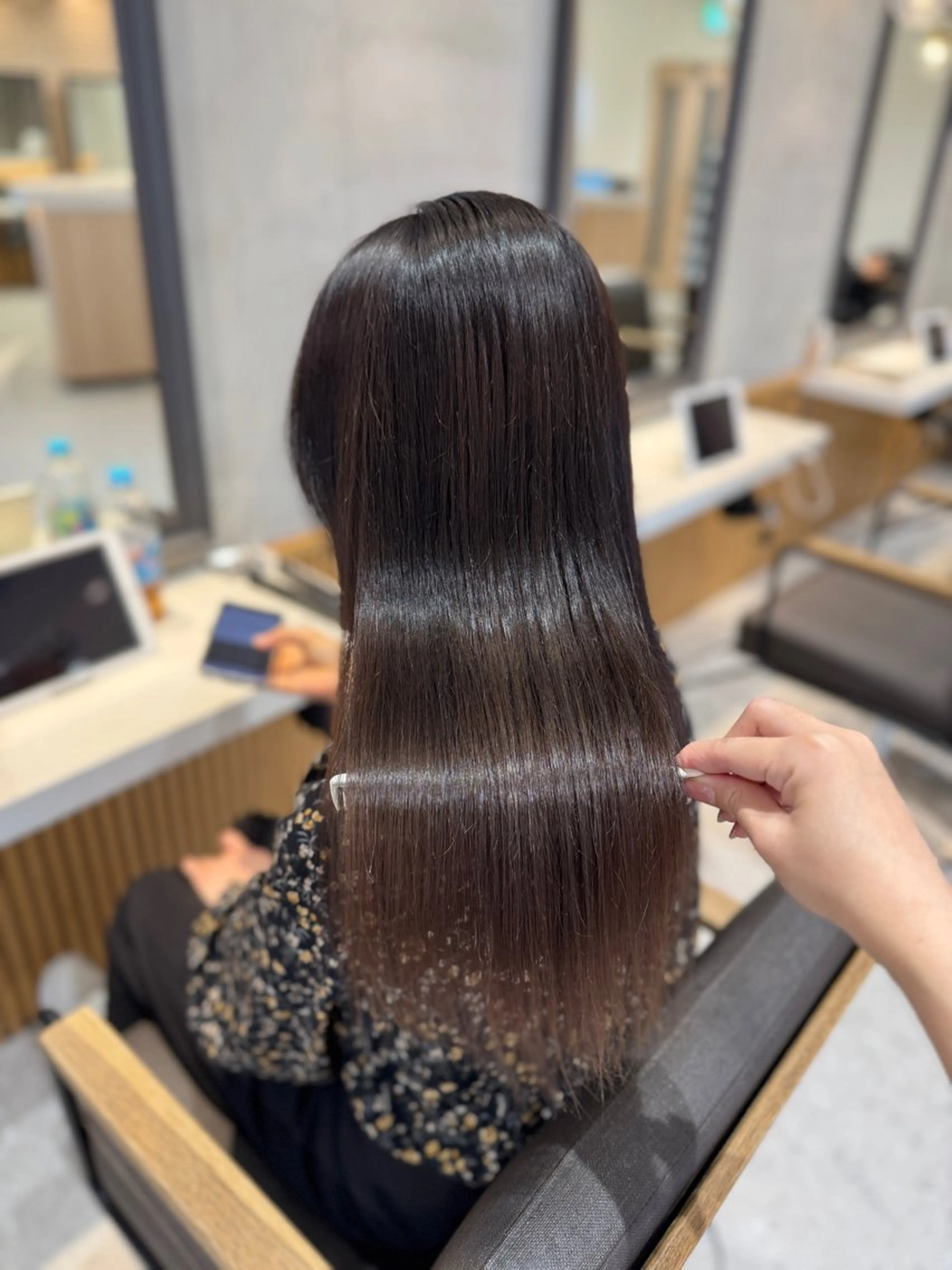 セミロング カラー はるか/ヘアアレンジ カチモリ・ゆるふわのヘアスタイル