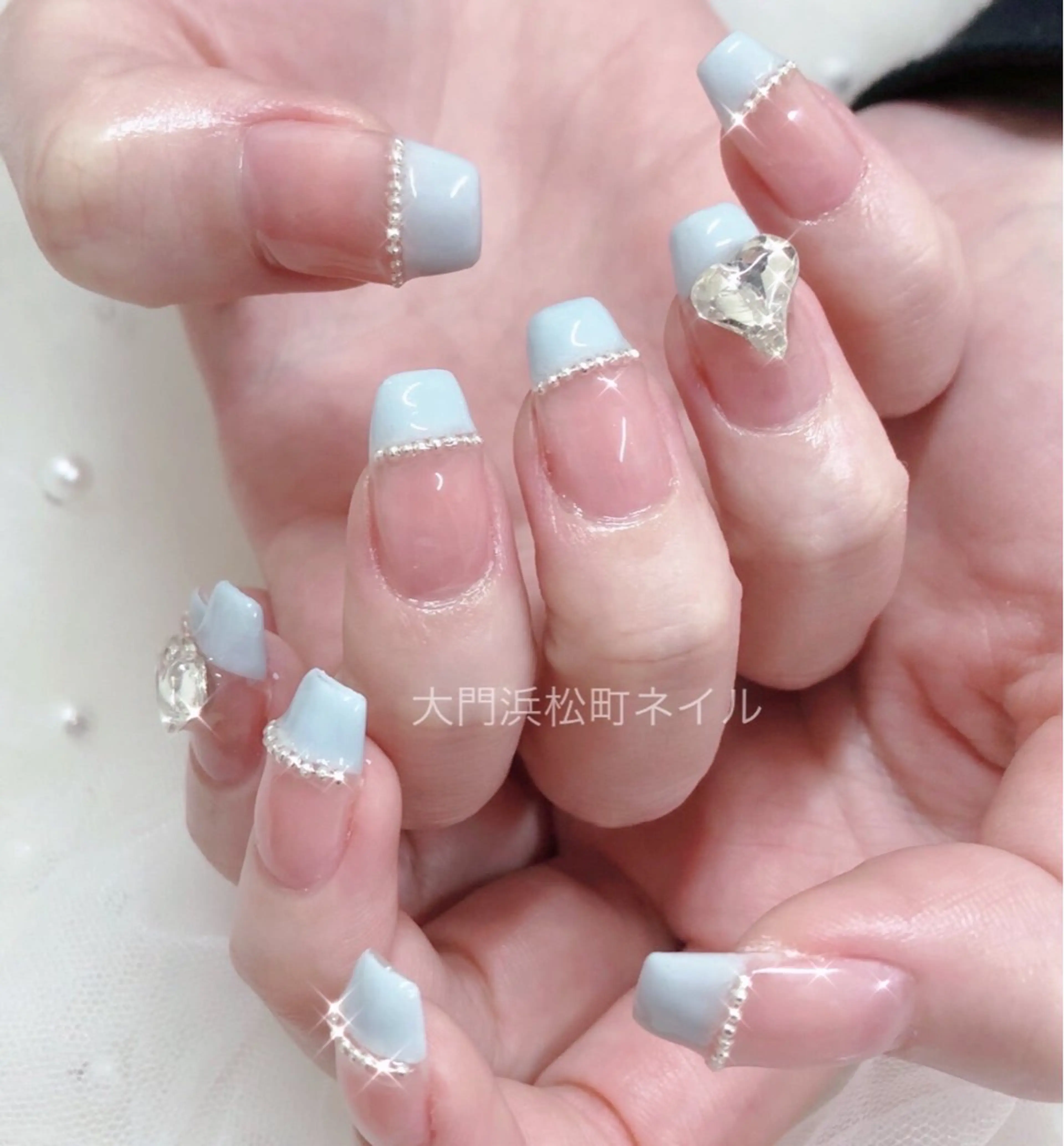 ダブルフレンチ/ピンクネイル✖️ガラスフレンチ/上品ネイル💎マグネットフレンチ/月替わりパーツ2個付きの写真