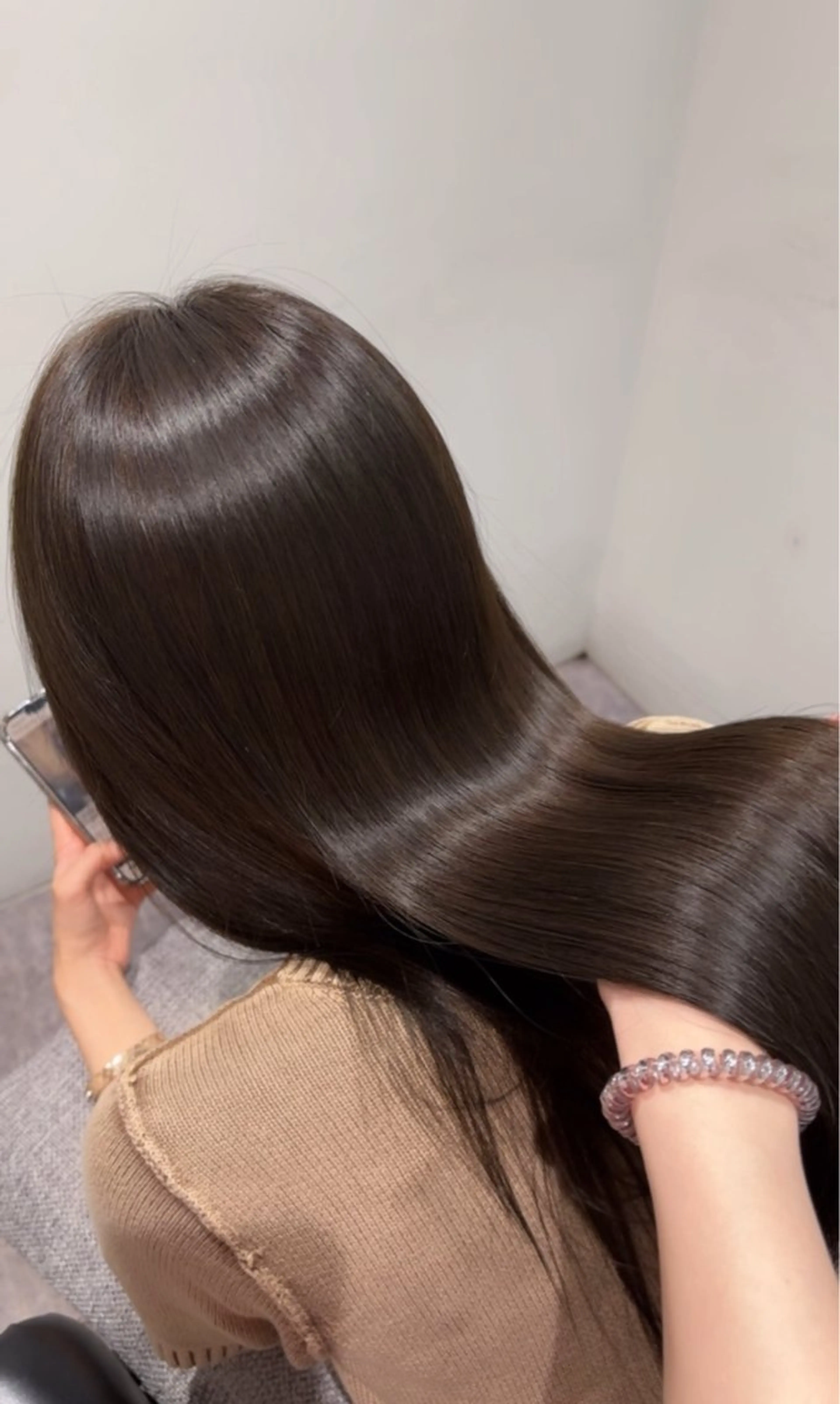 ロング 髪質改善 トリートメント 余崎 優花のヘアスタイル