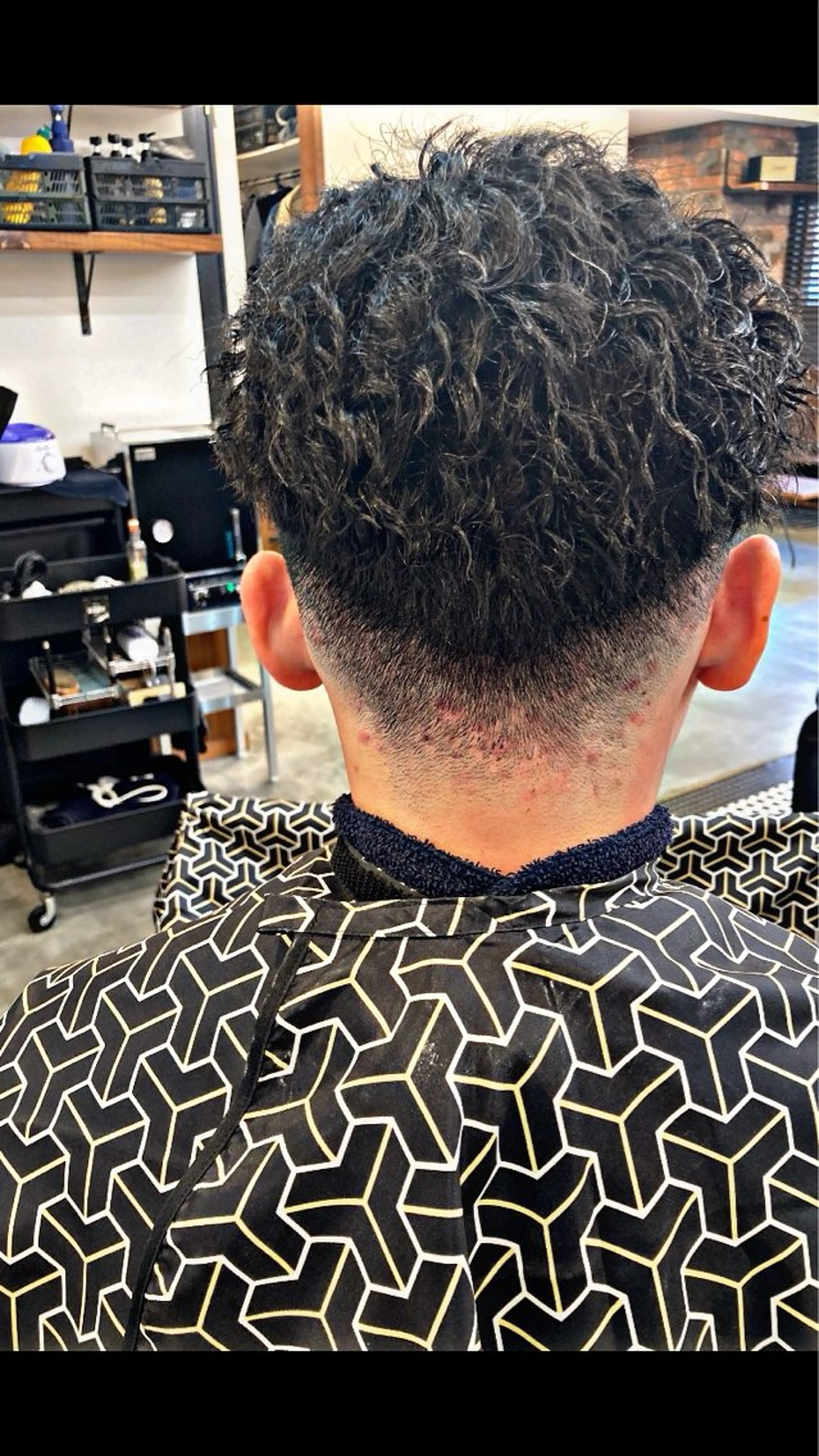 ショート メンズパーマ メンズカットYUKIのヘアスタイル