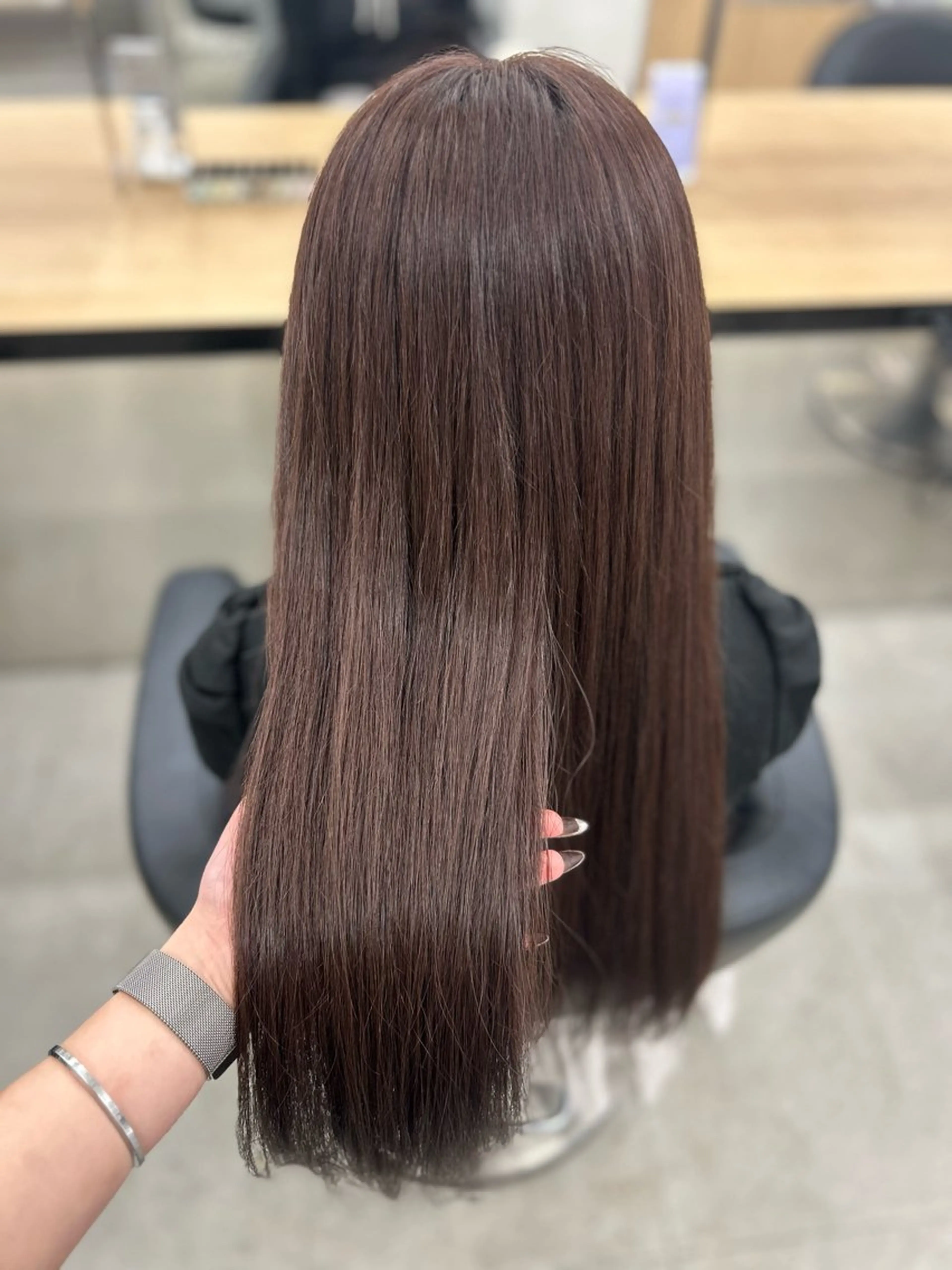 ロング カラー ヘアカラー トリートメント ヘッドスパ ヘアセット YUKA🤍ベージュ /ミルクティーのヘアスタイル