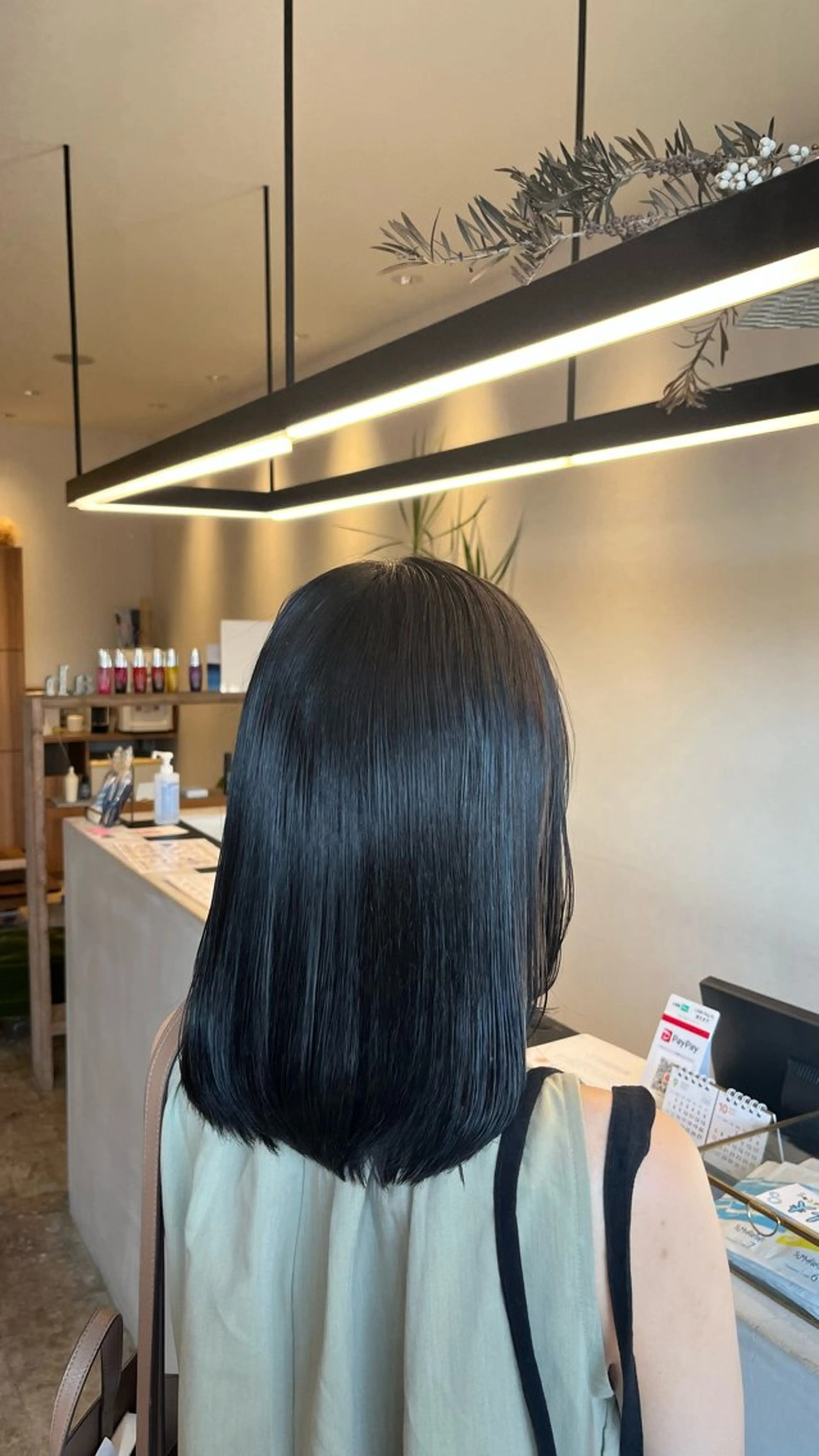 カラー 坂下 かのんのヘアスタイル