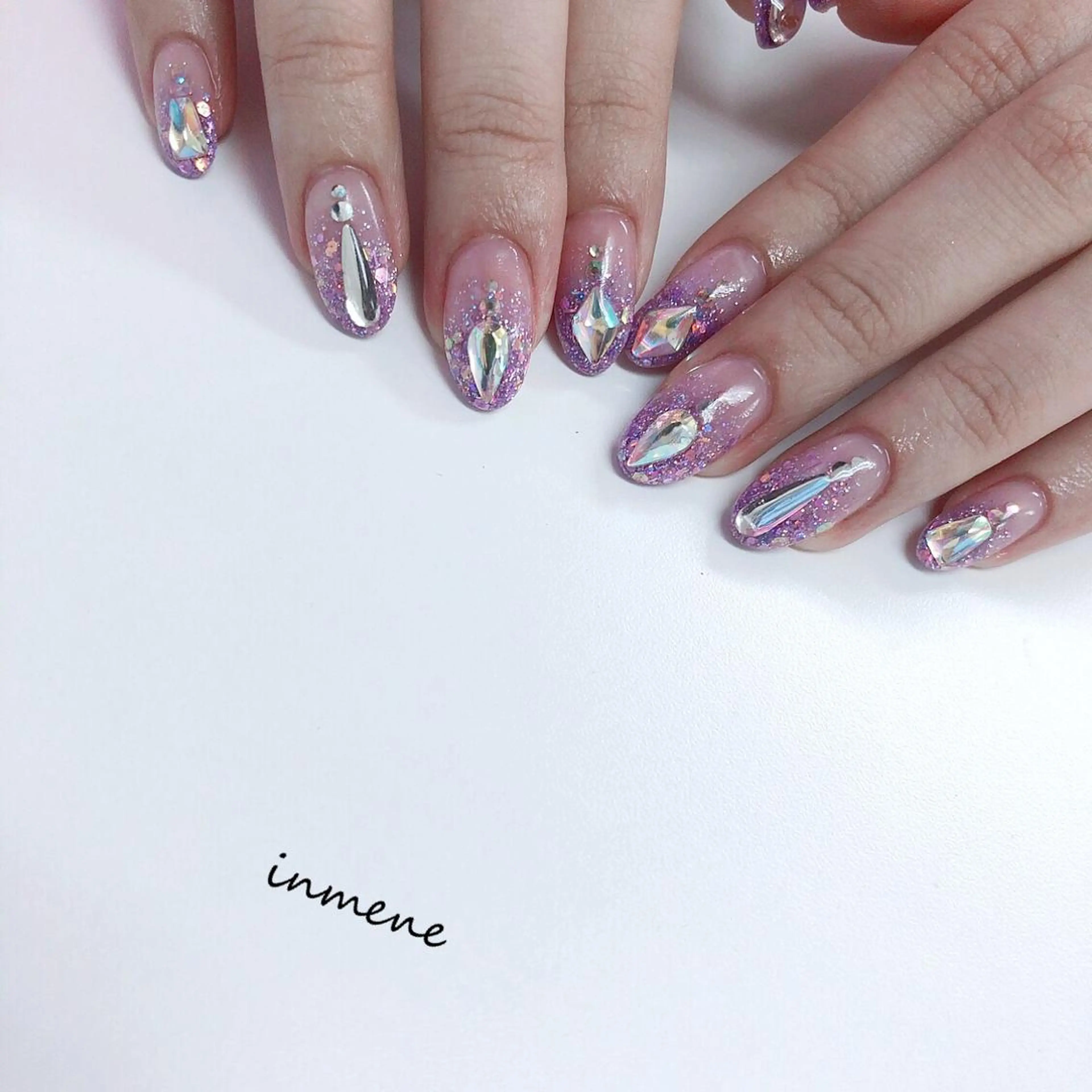 ネイル ハンドネイル IN MENEのネイルデザイン