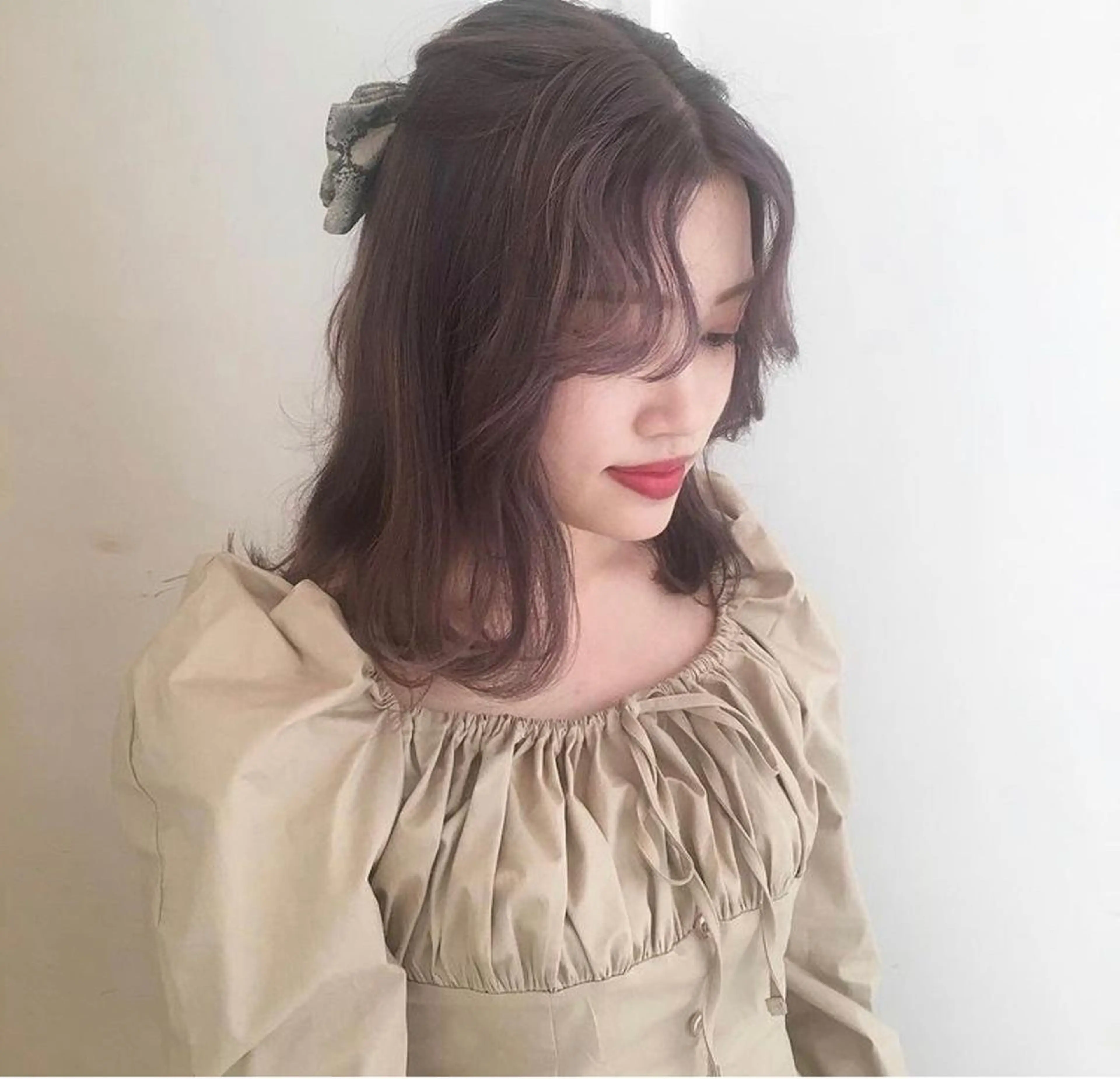 ミディアム カラー mizu kiのヘアスタイル