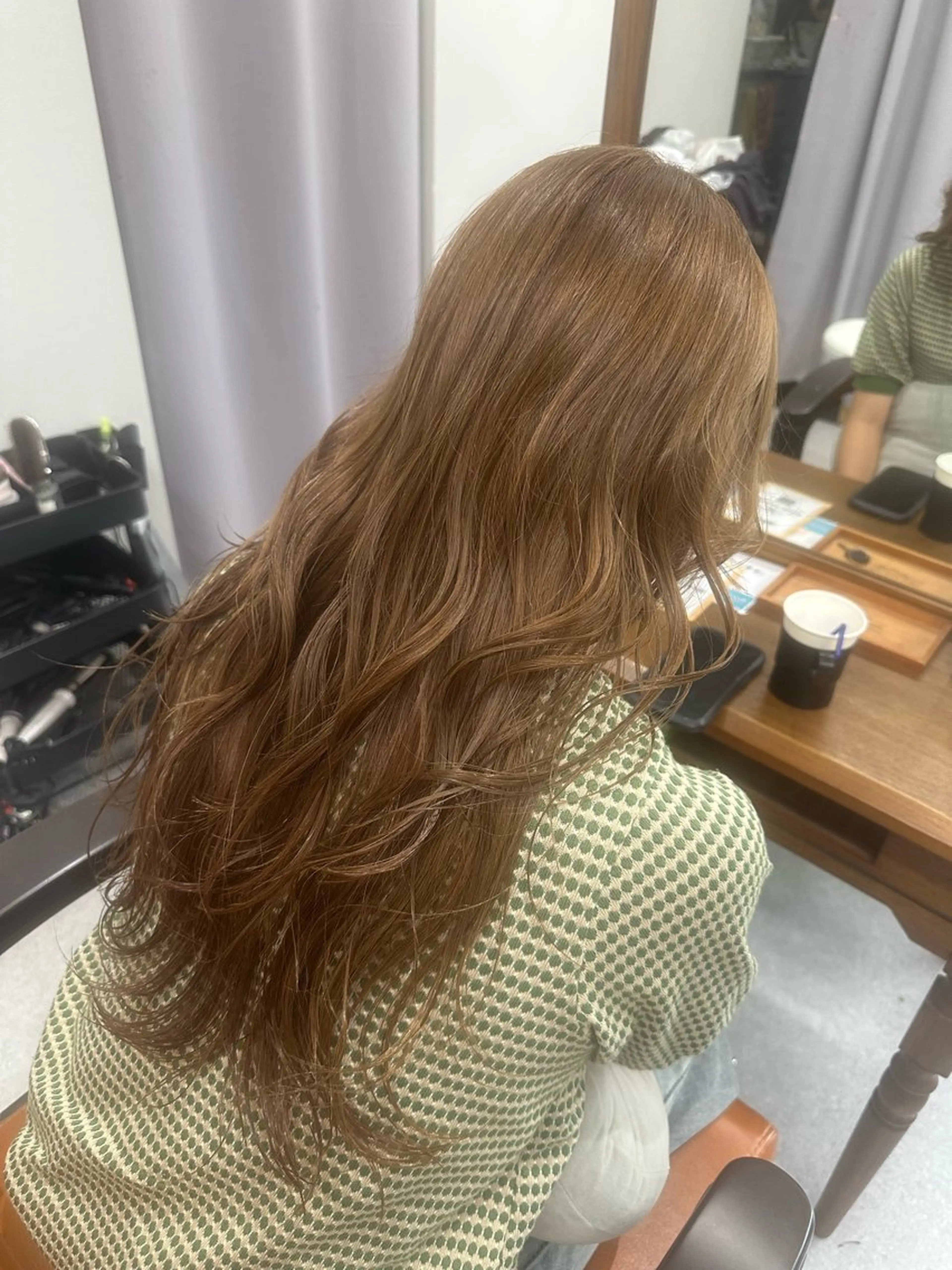 ロング ヘアカラー Anela所属・中島 大聖のヘアスタイル