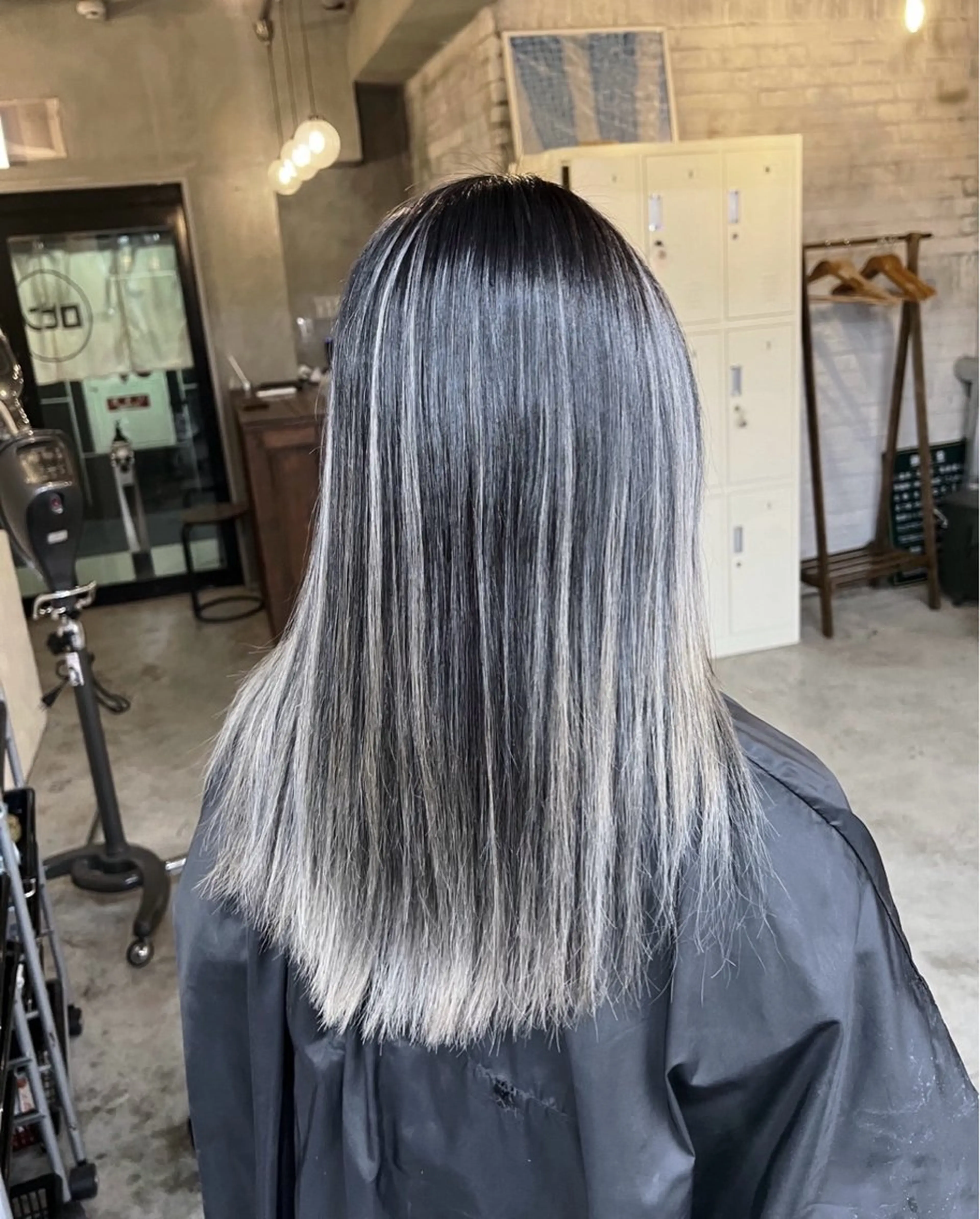 セミロング カラー バレイヤージュ グレージュ レイヤーカット ヘアカラー トリートメント 指名数No.1 /NAOYAのヘアスタイル