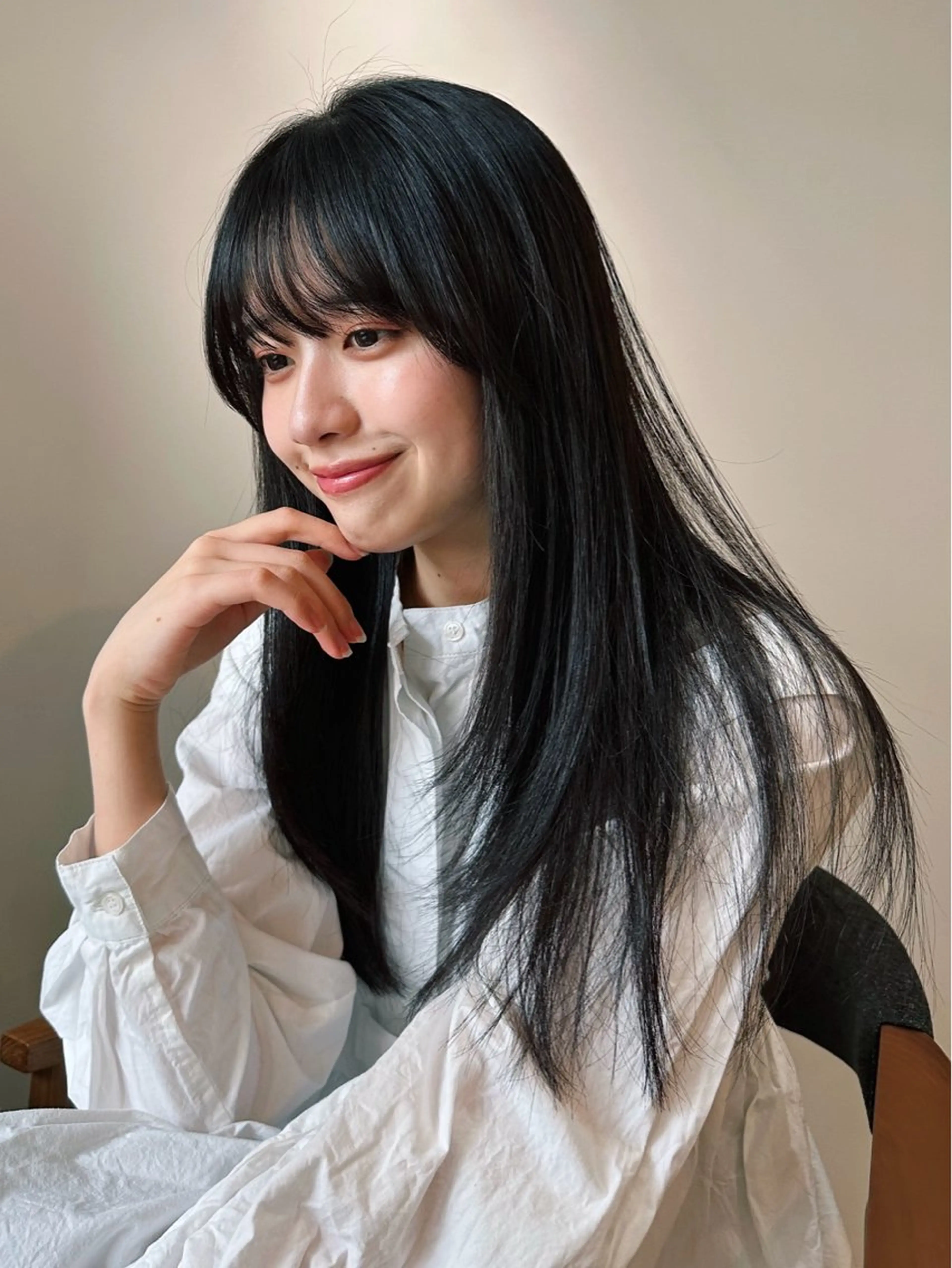 ロング カラー パーマ 🫧小顔×似合わせ× 透明感カラー🫧のヘアスタイル