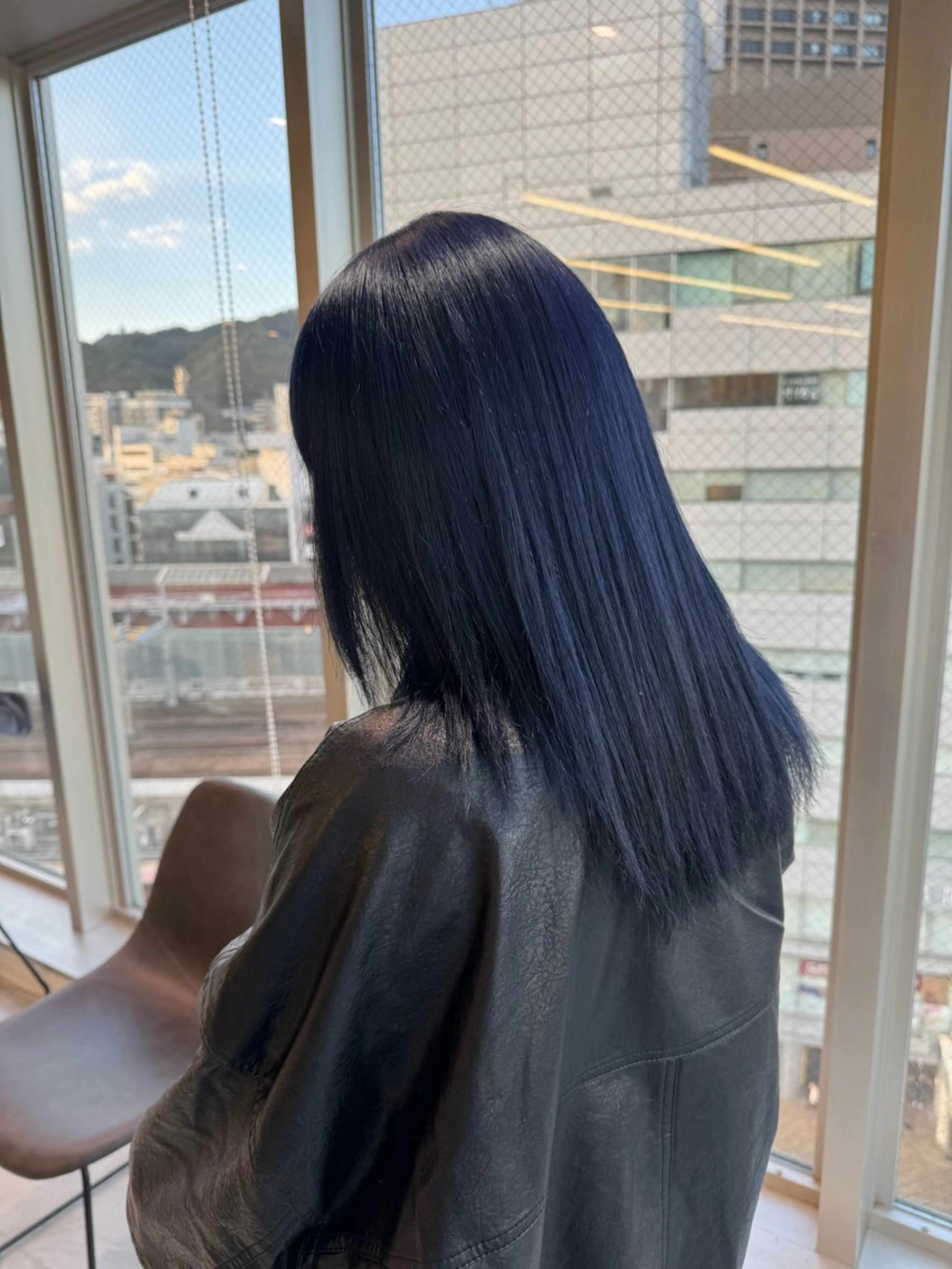 ロング カラー ヘアカラー トリートメント 店長　MANAMI ／ブリーチ／骨格ボブのヘアスタイル