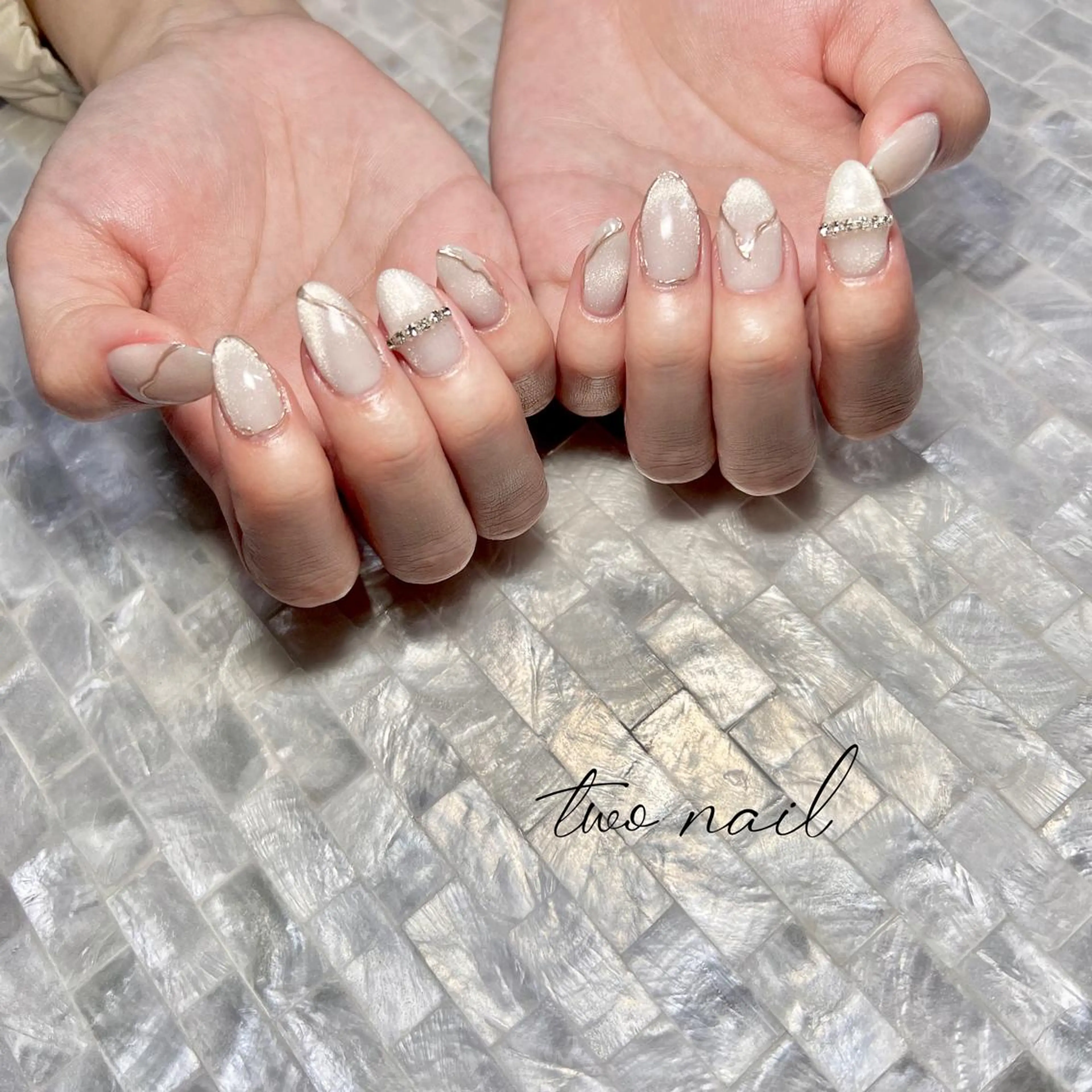 ネイル アートネイル フットネイル ハート マグネットネイル ニュアンスネイル two nailのネイルデザイン