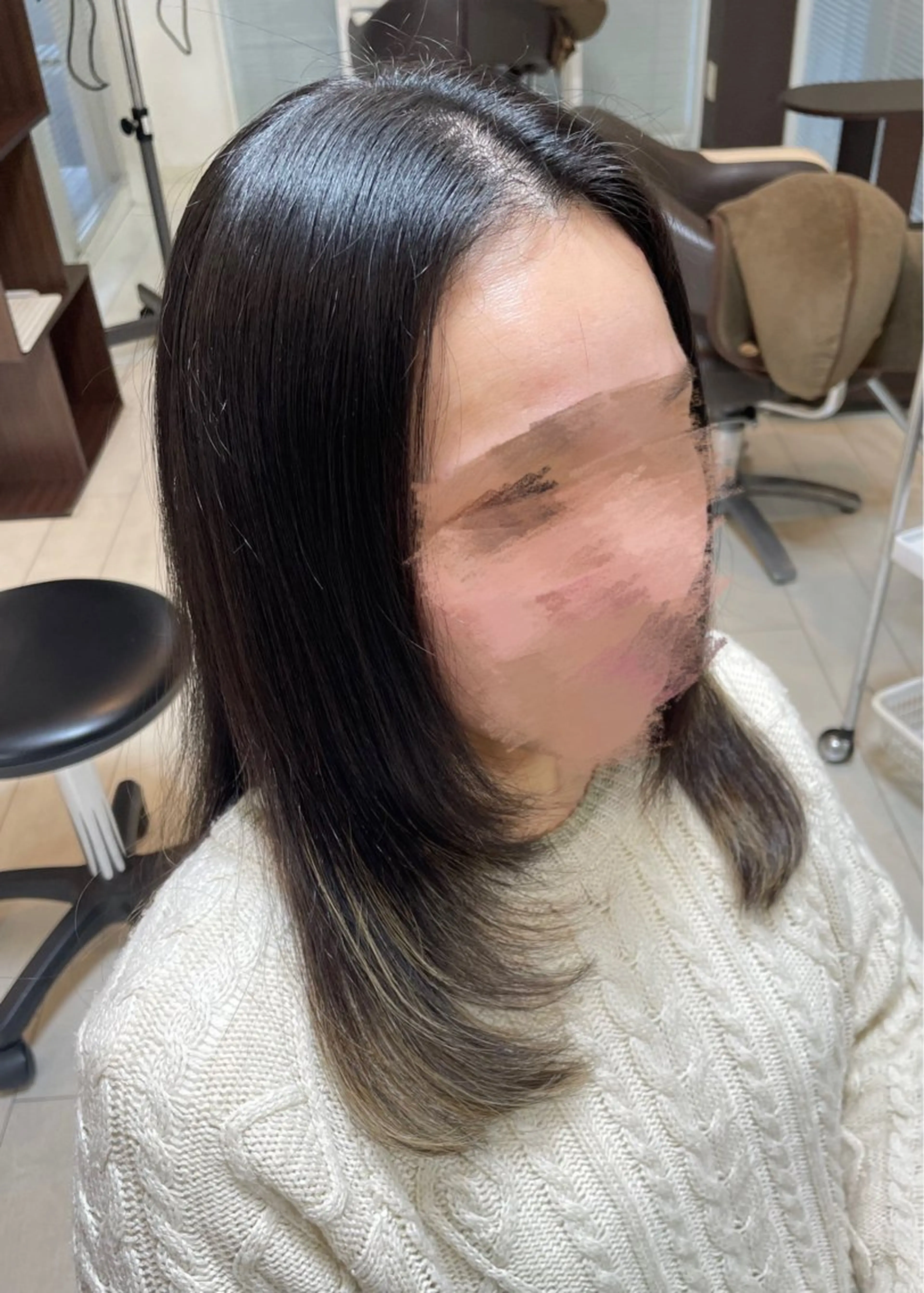 ロング 顔周りカット レイヤーカット アミーベル🧸🧡 本店✂️しおりのヘアスタイル