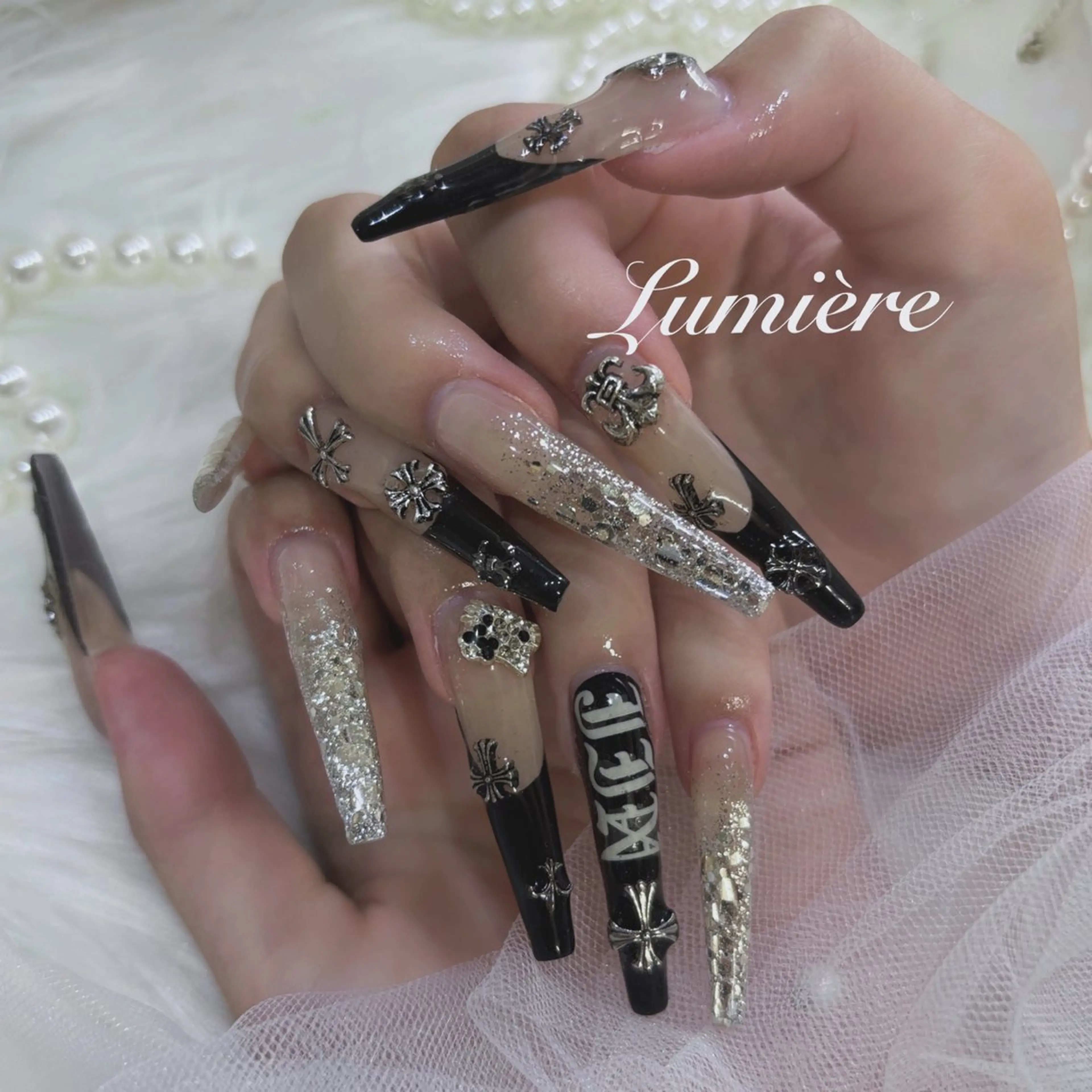 ネイル ロングネイル スーパーロングネイル ハンドネイル Lumière/ 超ロング/ワンホンのネイルデザイン