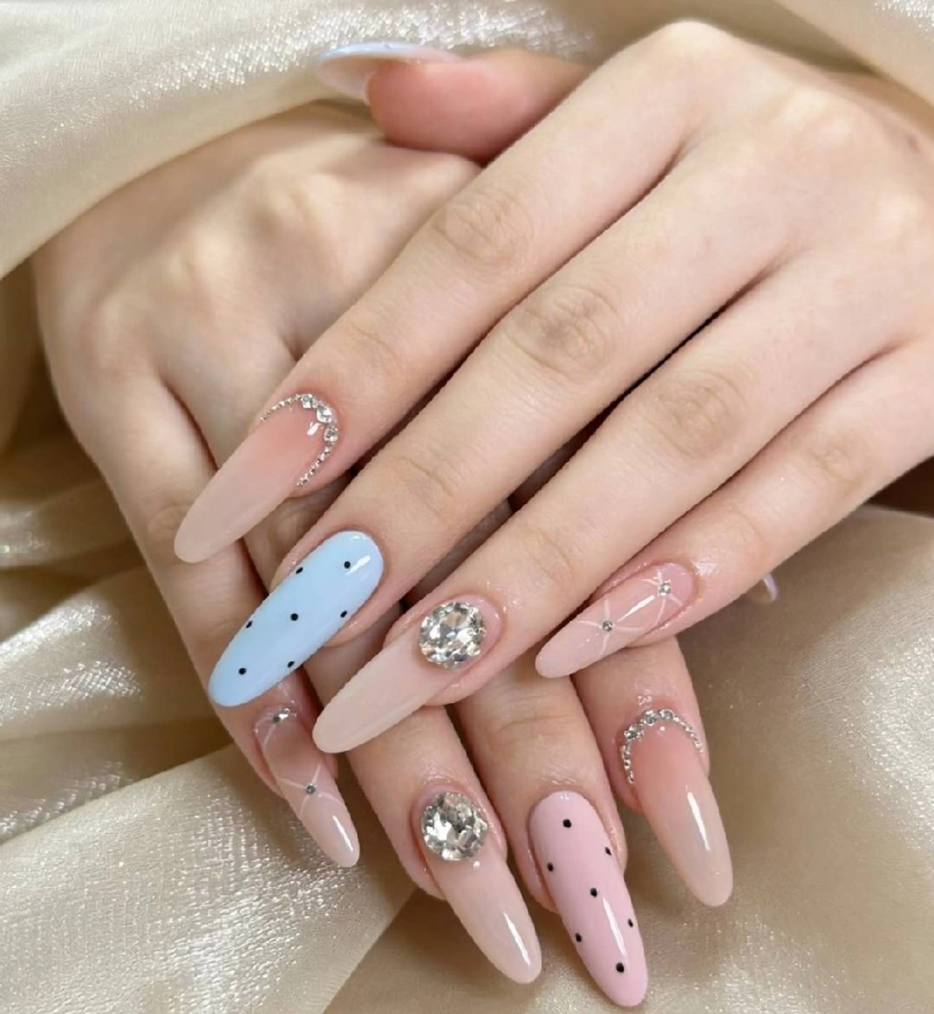 ネイル モニカ サロンのネイルデザイン