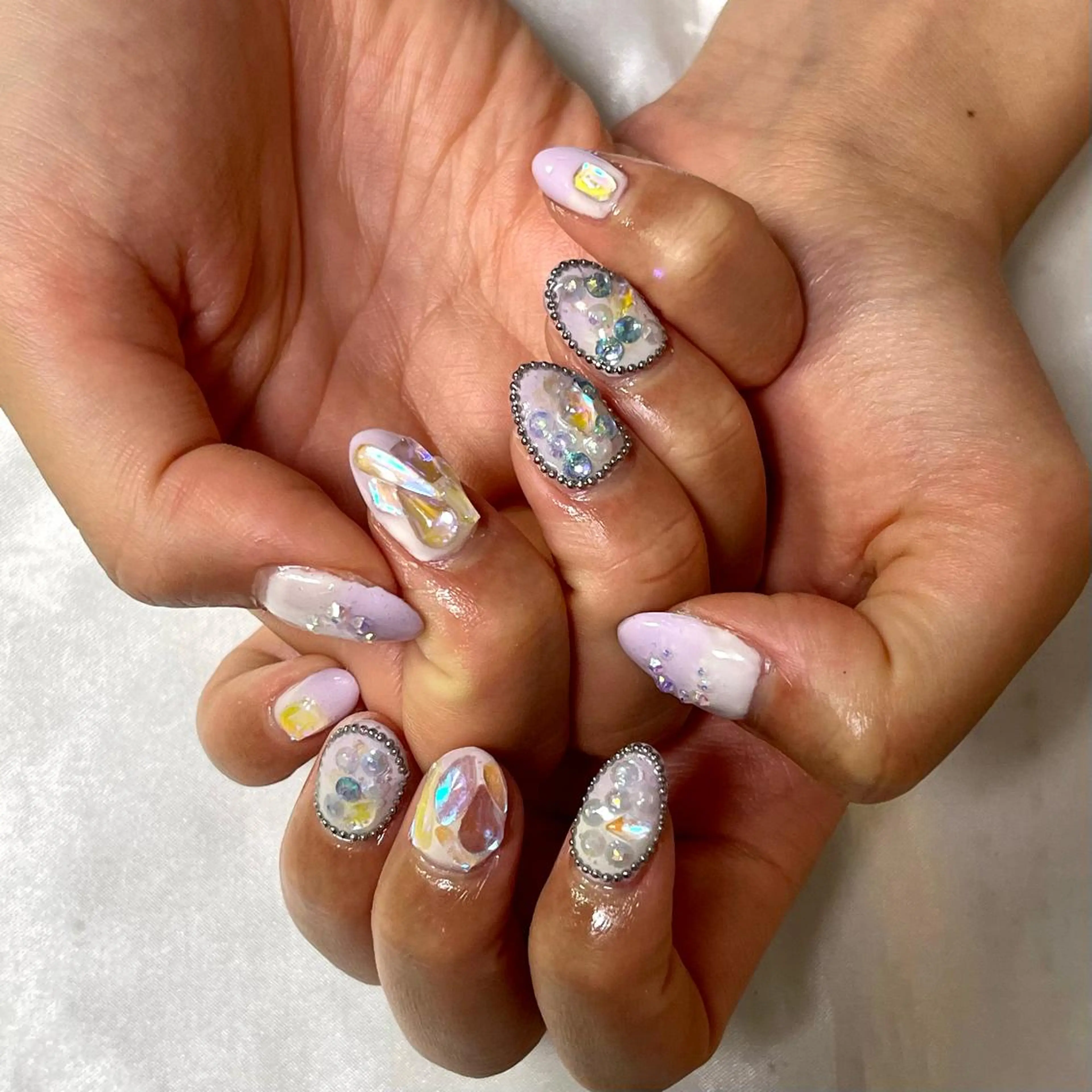 ネイル グラデーション キラキラネイル 韓国ネイル💠 Tomoのネイルデザイン