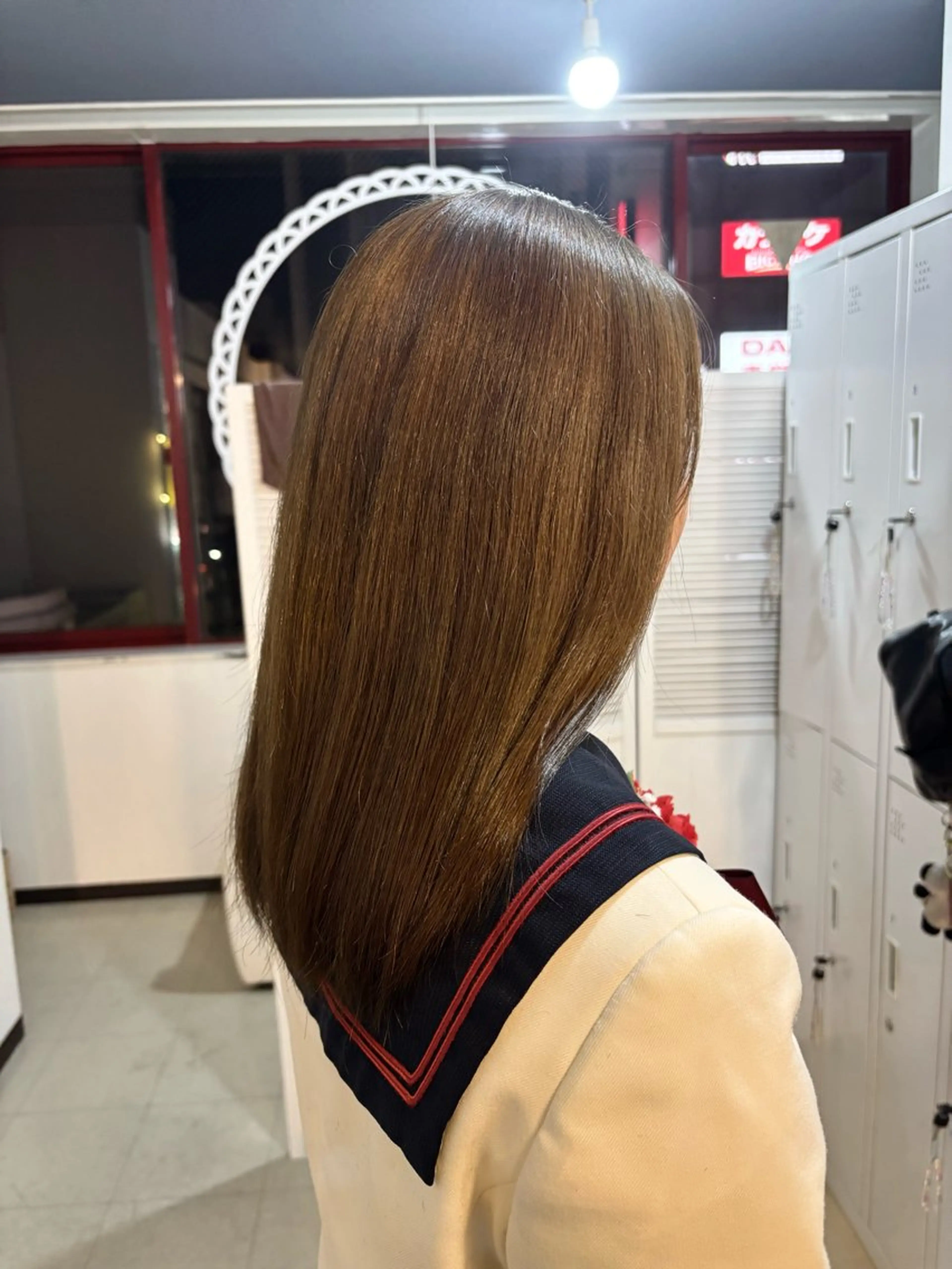 ミディアム カラー ブリーチ 透明感カラー オリーブカラー Sherry/R 三川町　山本なつみのヘアスタイル