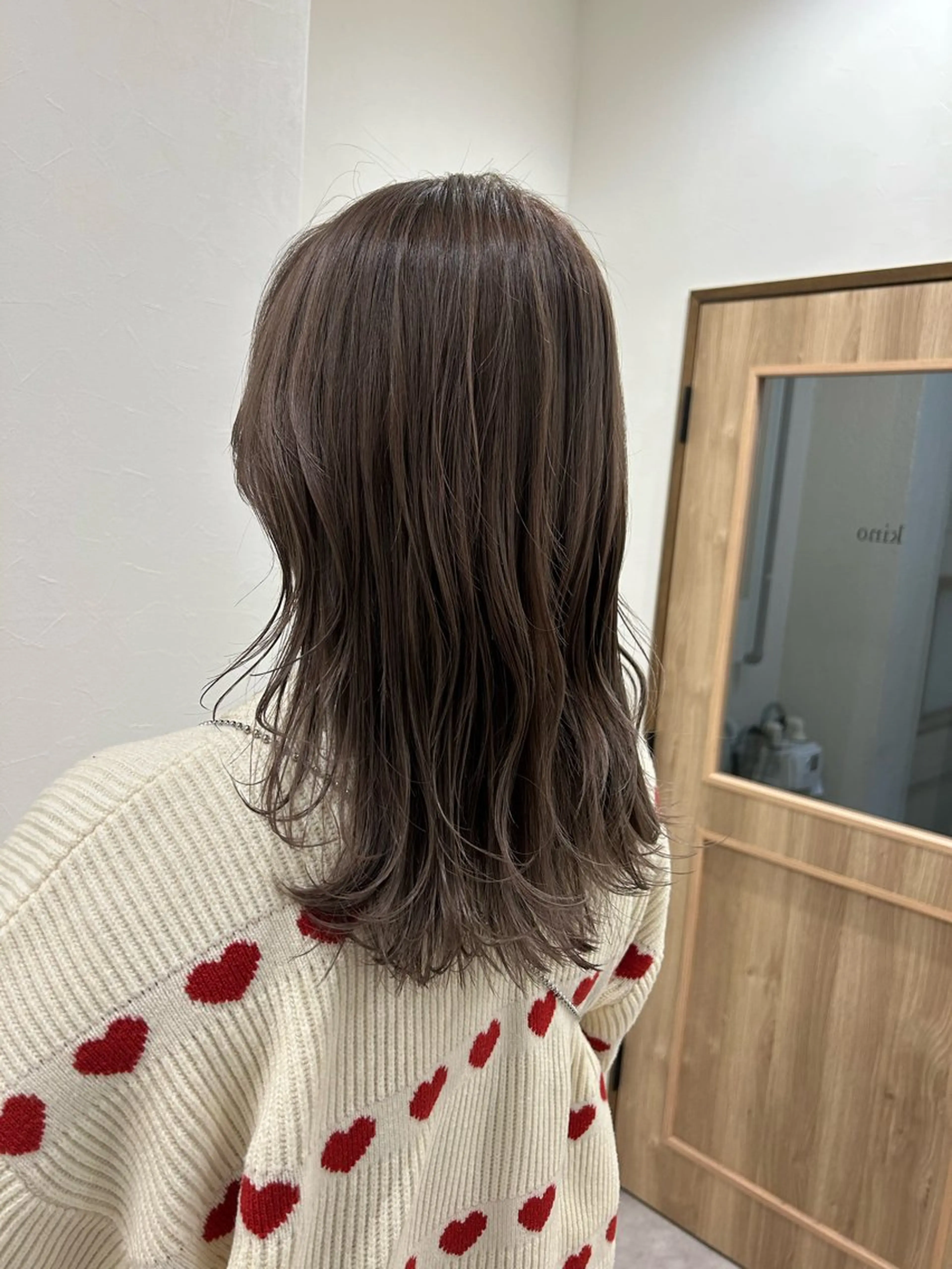 セミロング カラー ベージュカラー ブリーチ ケアブリーチ ダブルカラー グレージュ カット ヘアカラー トリートメント Radix所属・ボブ/ハイトーン 福生Radix 下田のヘアスタイル