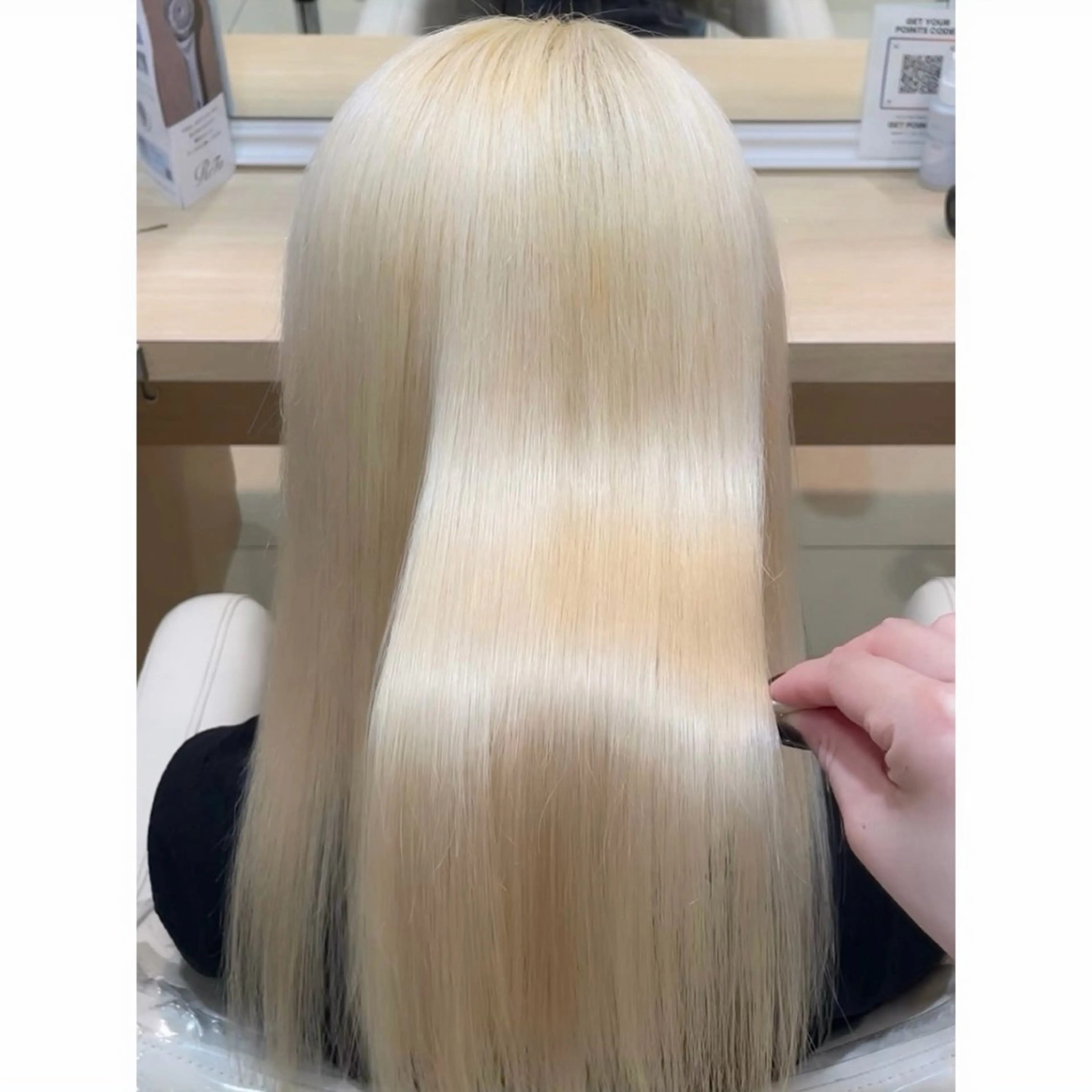 ロング カラー ブリーチ 抜きっぱなしブロンド ブロンド ロング ヘアカラー ☆Ash中目黒 浦野遥☆*。のヘアスタイル