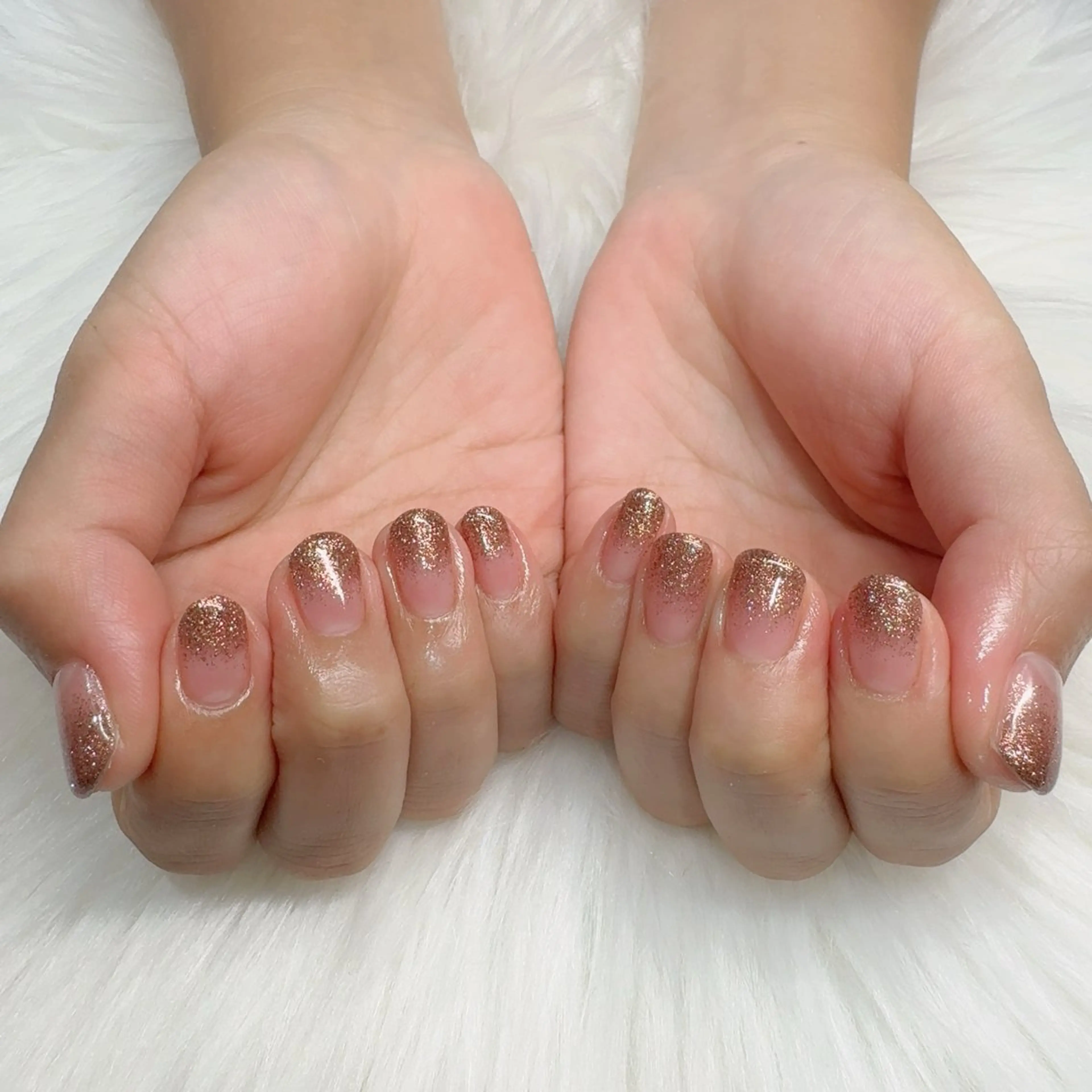 ネイル ハンドネイル 小野澤 紗智のネイルデザイン