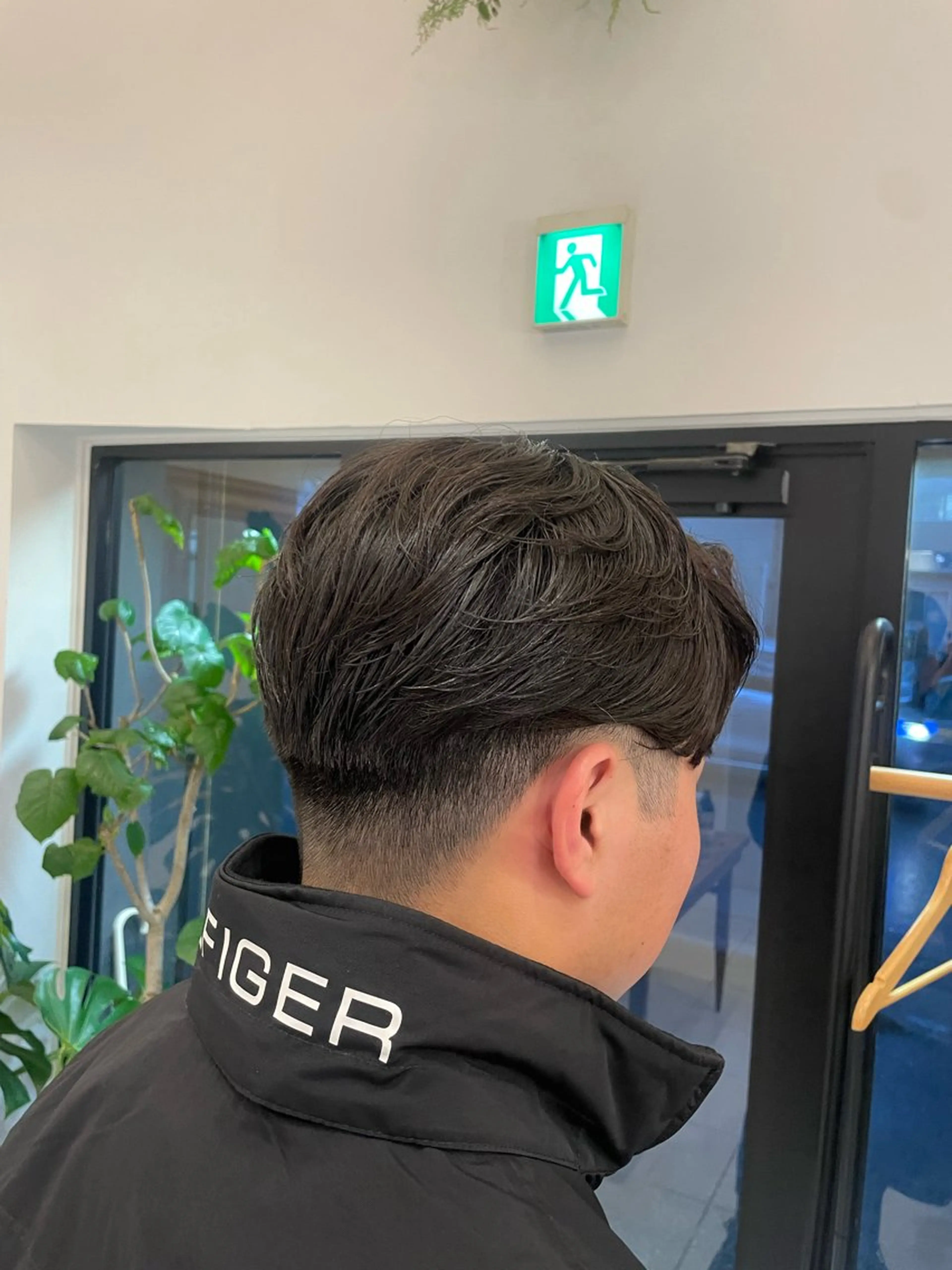 4月11.12日🌕予約空きあり🈳メンズカット+バブルシャンプー＋2ステップトリートメント付き🧶の写真