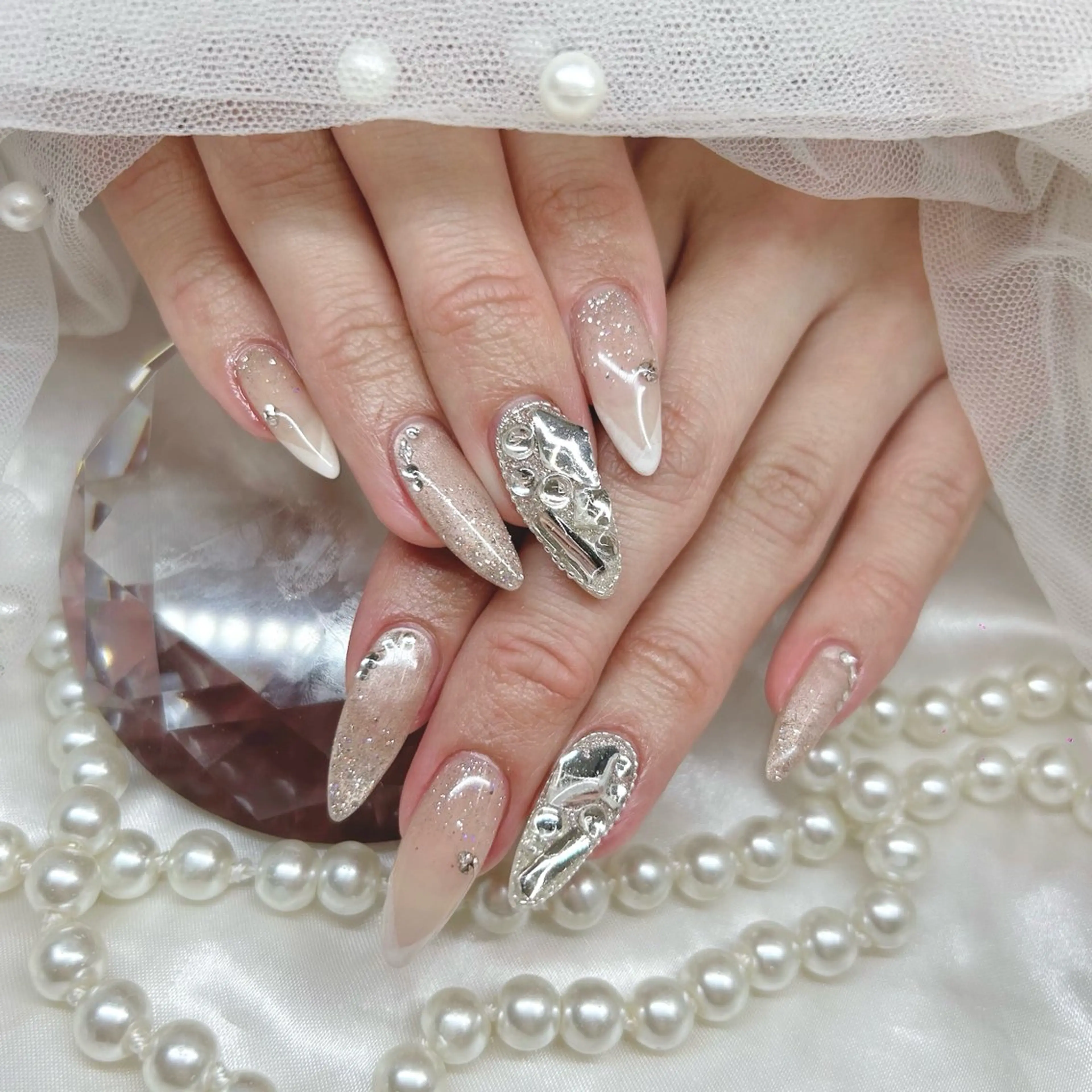 ロング ハンドネイル Nailsalon Angeのネイルデザイン