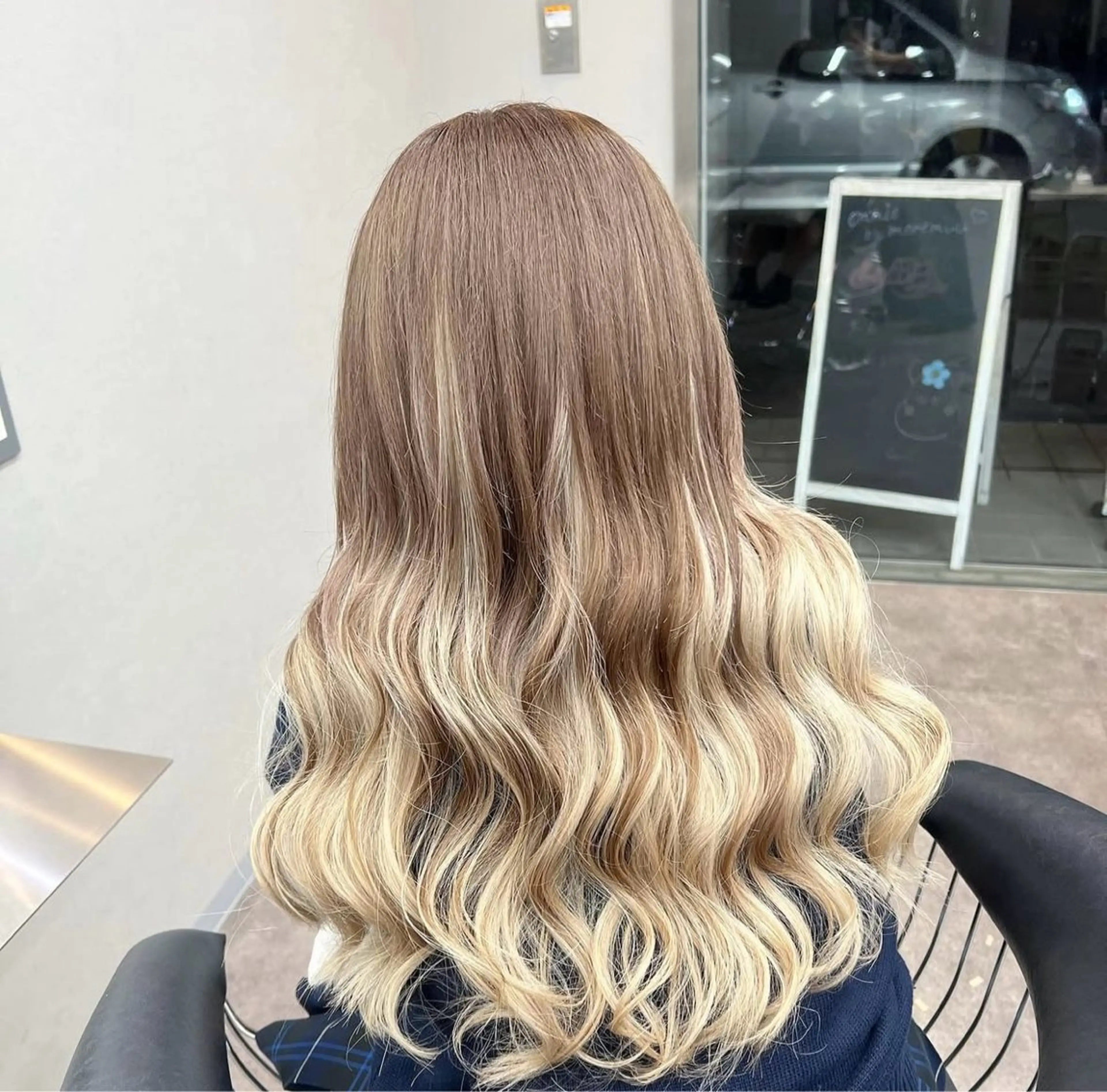 emmie by  moremuu所属・ハイトーンエクステ/ 韓国ヘア/AIRIのヘアスタイル