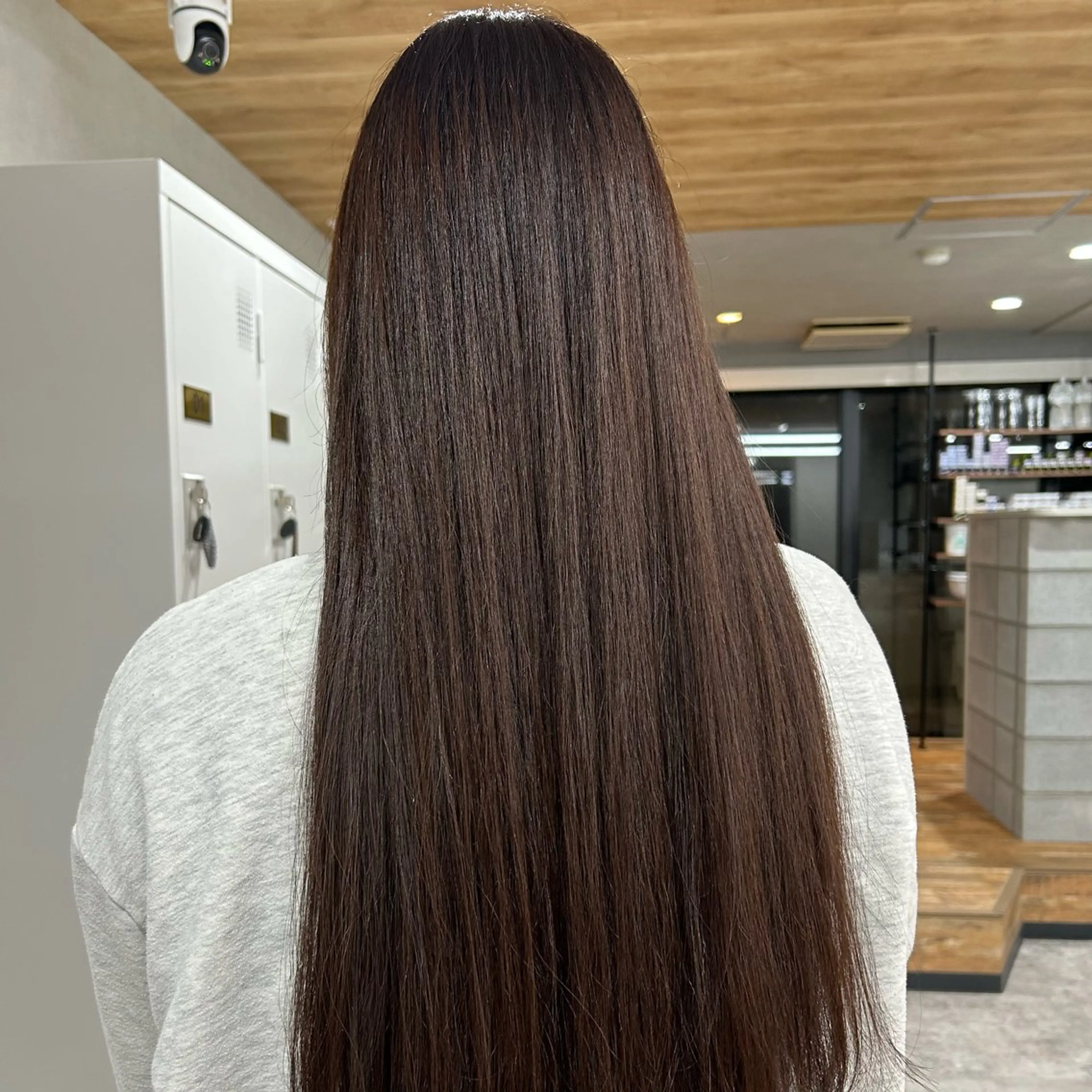 ロング カラー ブラウンカラー ショコラブラウン ヘアカラー トリートメント 荻野 晴香のヘアスタイル