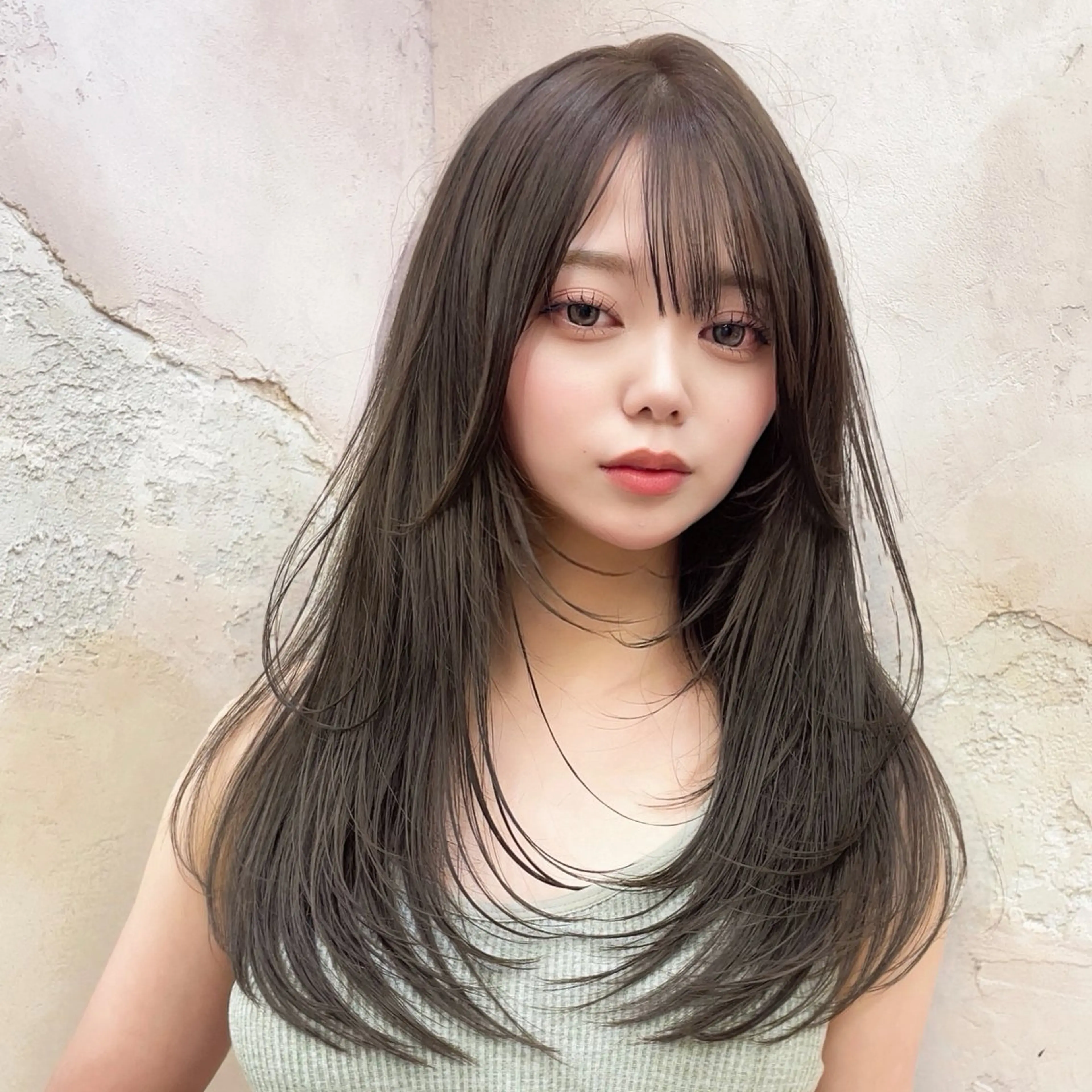 ロング カラー カット ヘアカラー トリートメント ブリーチなし 透明感カラー/艶髪のヘアスタイル