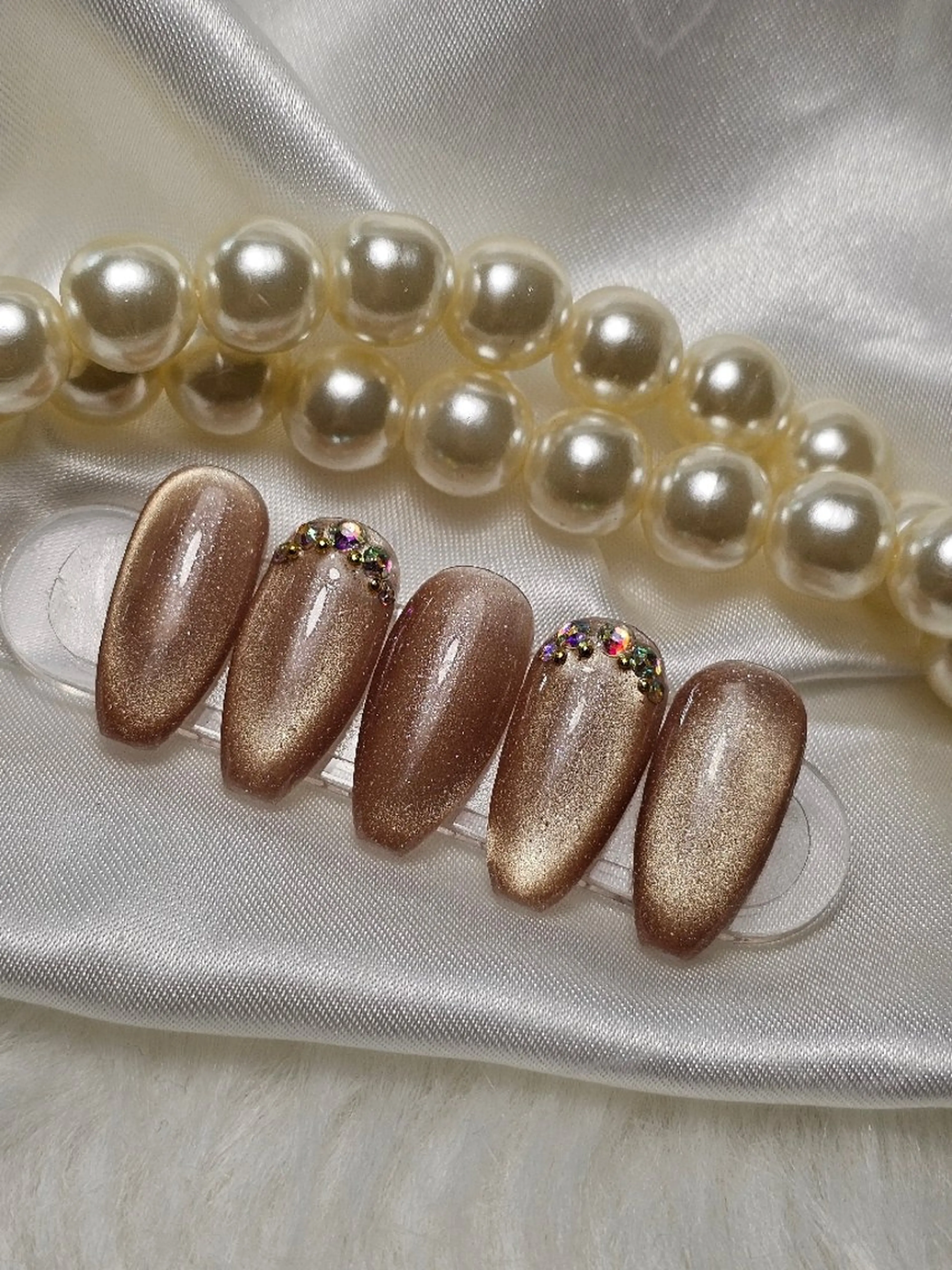 ネイル マグネットネイル ハンドネイル Ra: Nail所属・Ra: Nail   라: 네일のネイルデザイン