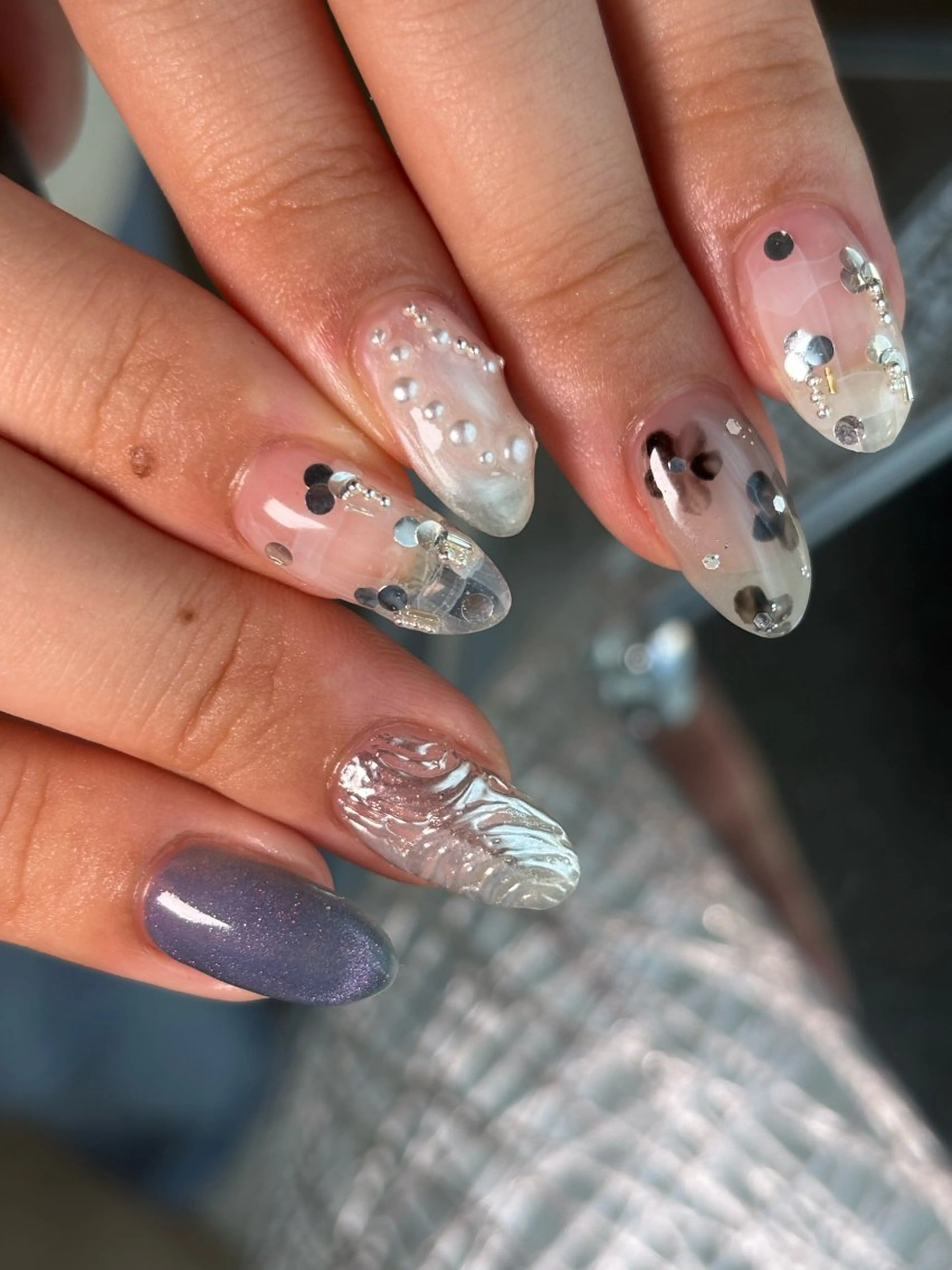 ネイル ハンドネイル .8 HAREのネイルデザイン