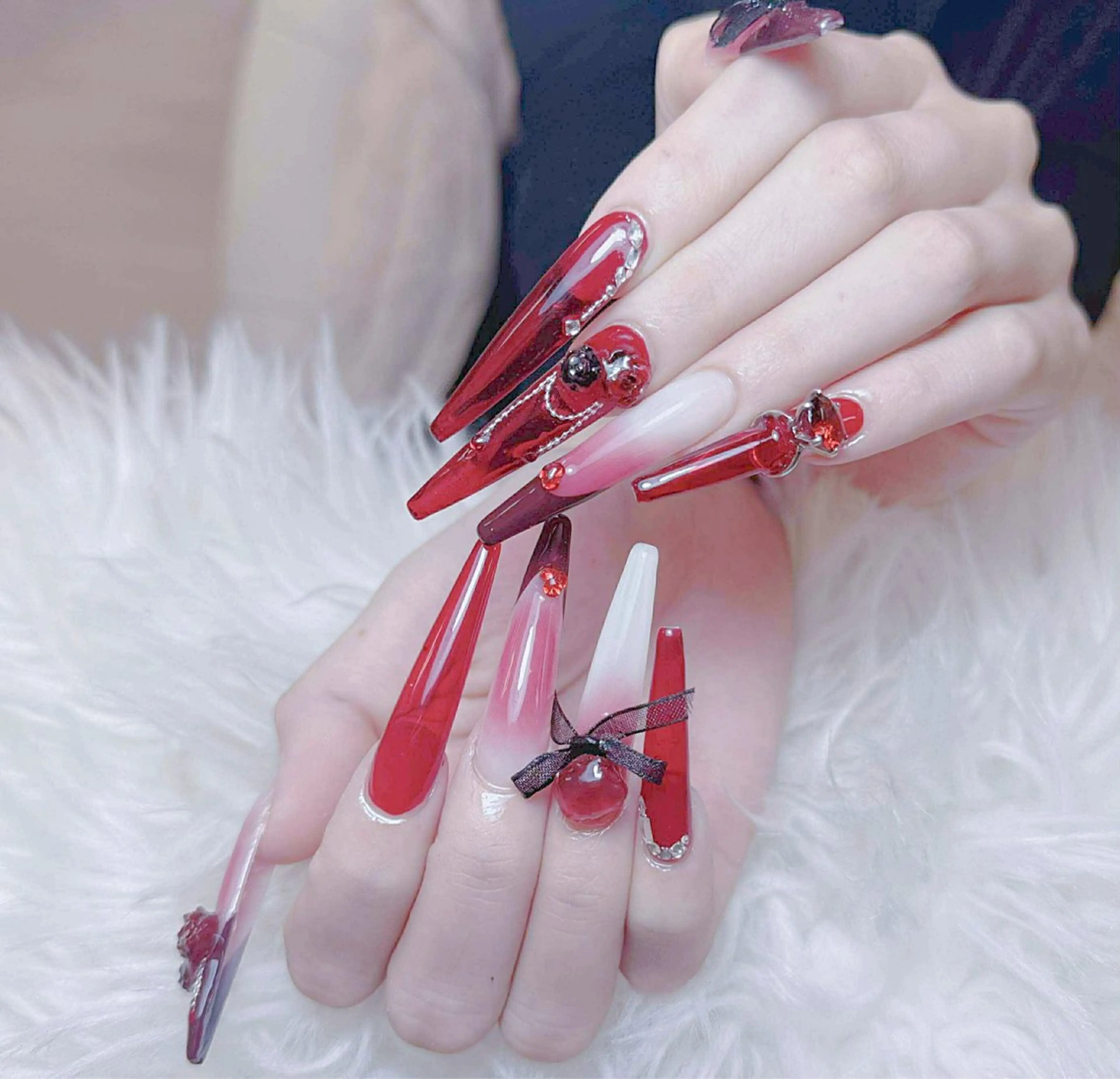 ネイル アートネイル オーロラネイル チークネイル 長さ出し フットネイル Miya _nailのネイルデザイン